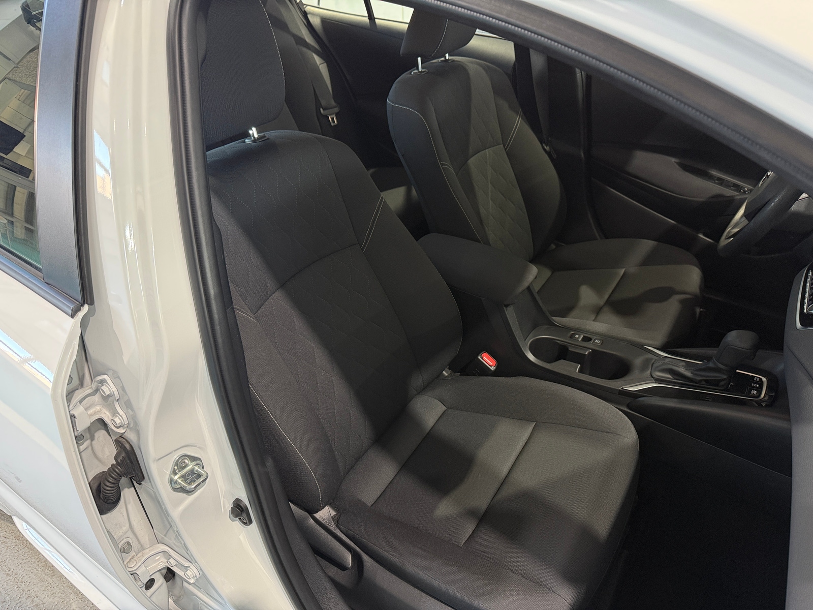 Thumbnail: 2025 Toyota Corolla - 2