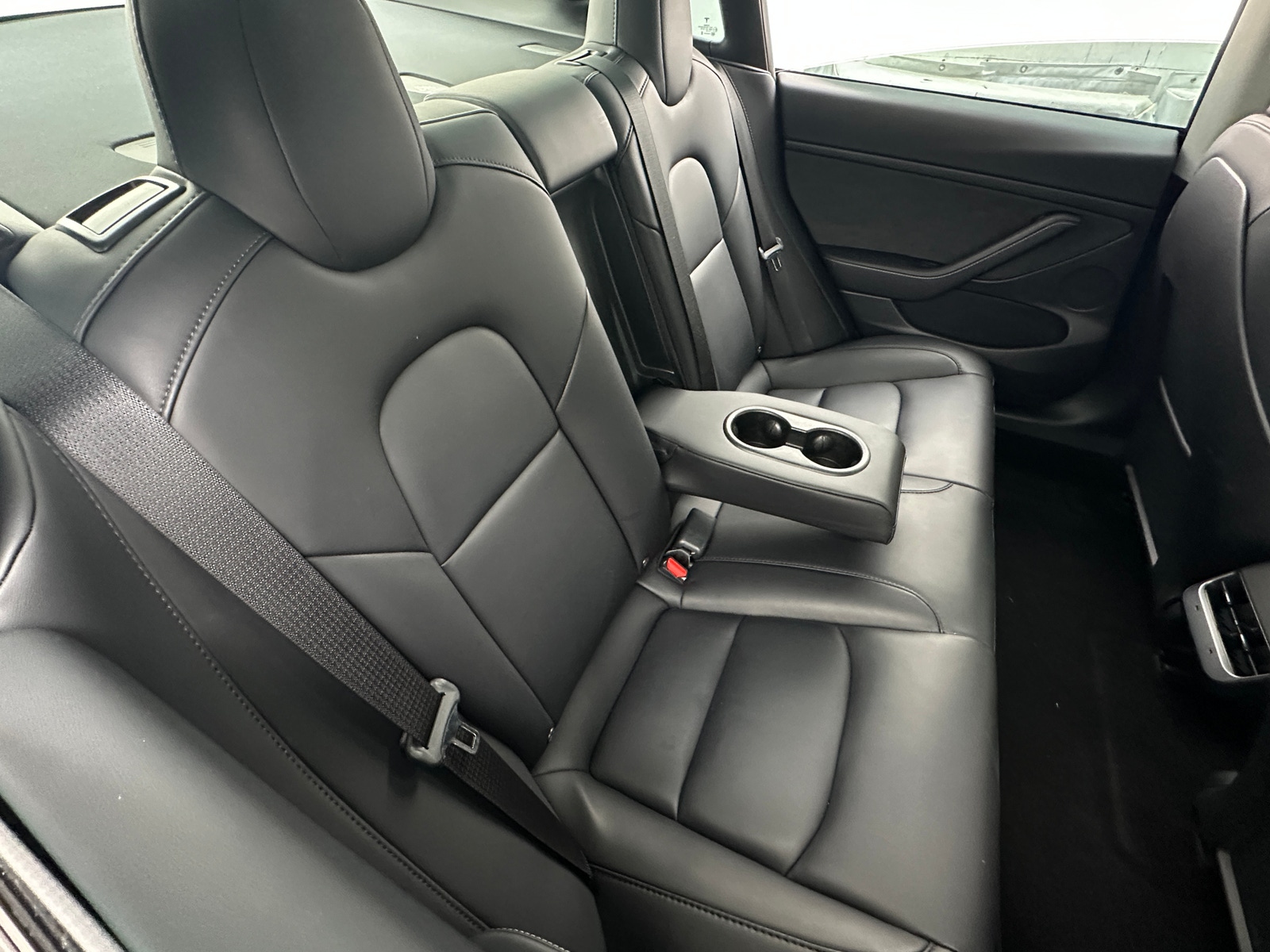 Thumbnail: 2023 Tesla Model 3 - 5