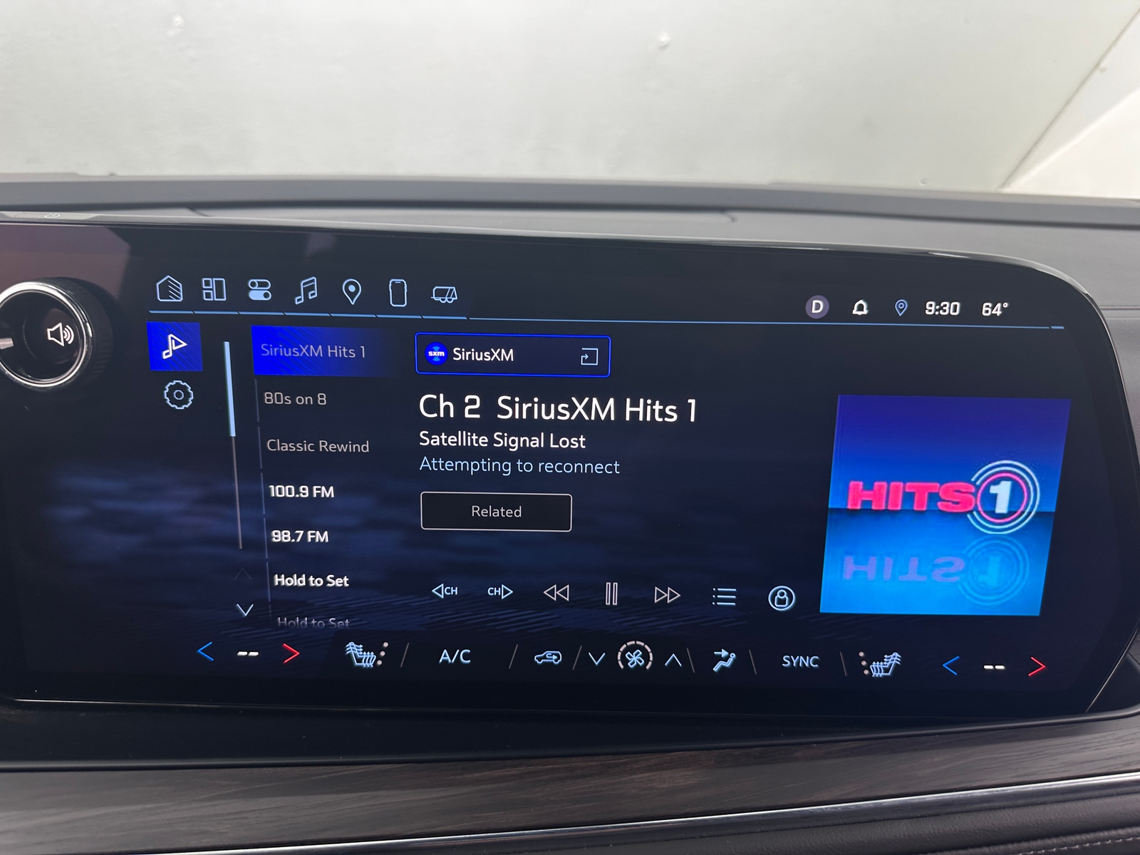 Thumbnail: 2025 Chevrolet Suburban - 3