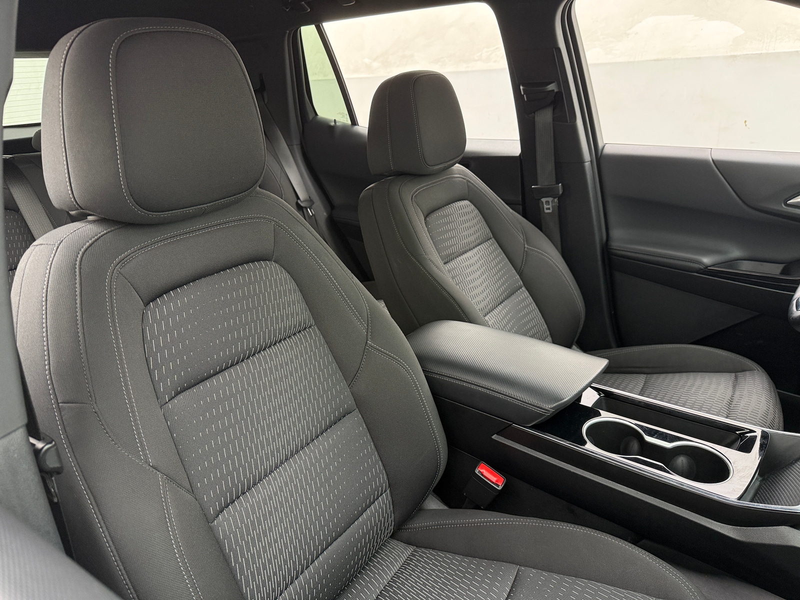 Thumbnail: 2025 Chevrolet Equinox - 2