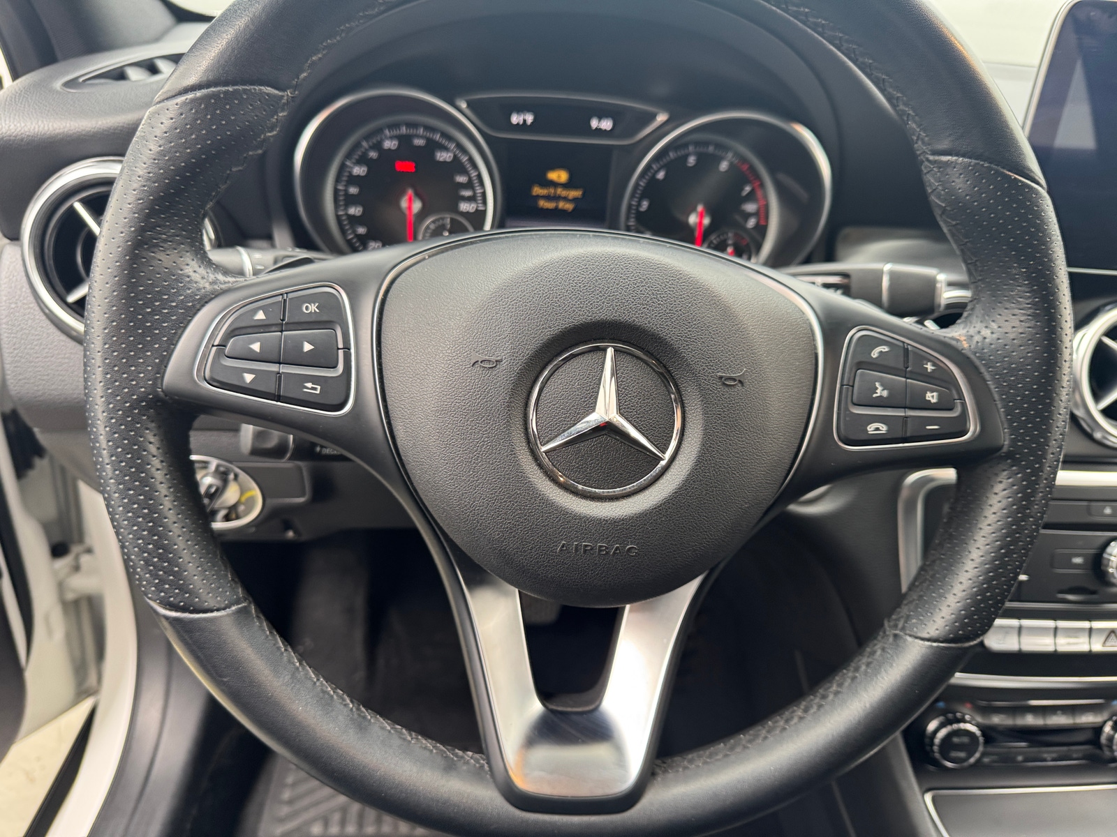 Thumbnail: 2019 Mercedes-Benz GLA - 4