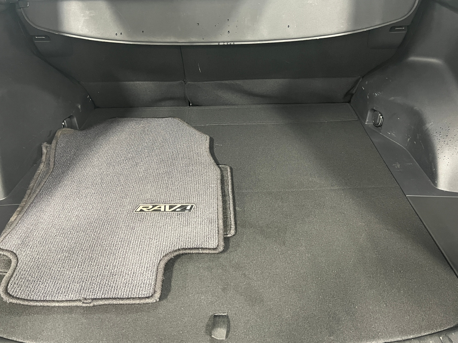 Thumbnail: 2023 Toyota RAV4 - 7