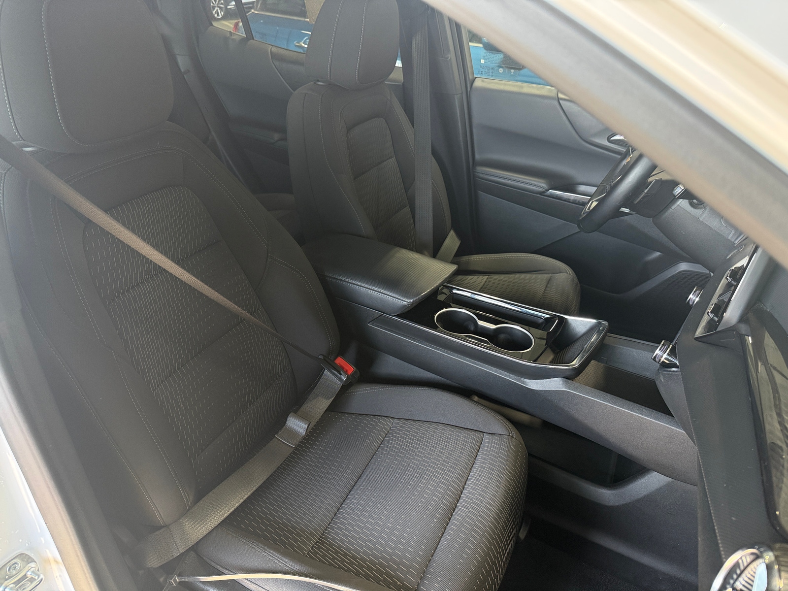 Thumbnail: 2025 Chevrolet Equinox - 2