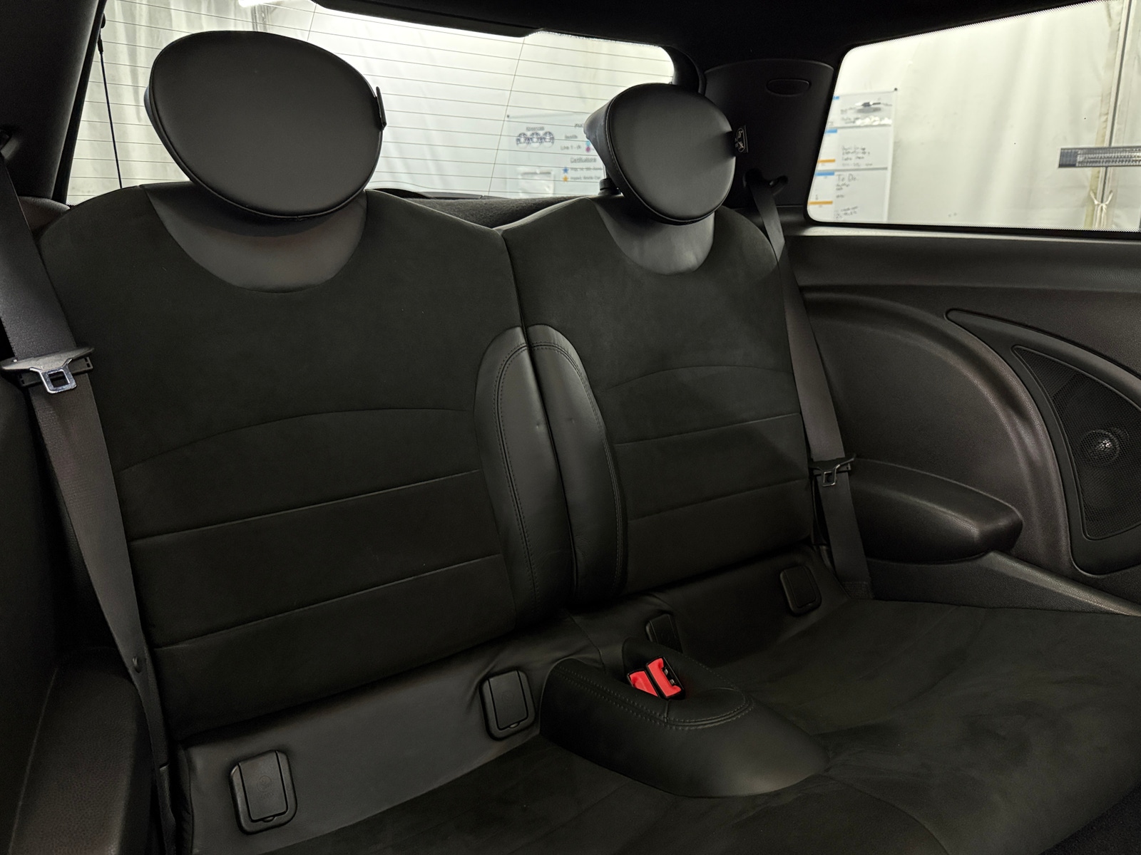 Thumbnail: 2013 MINI Cooper Hardtop - 6