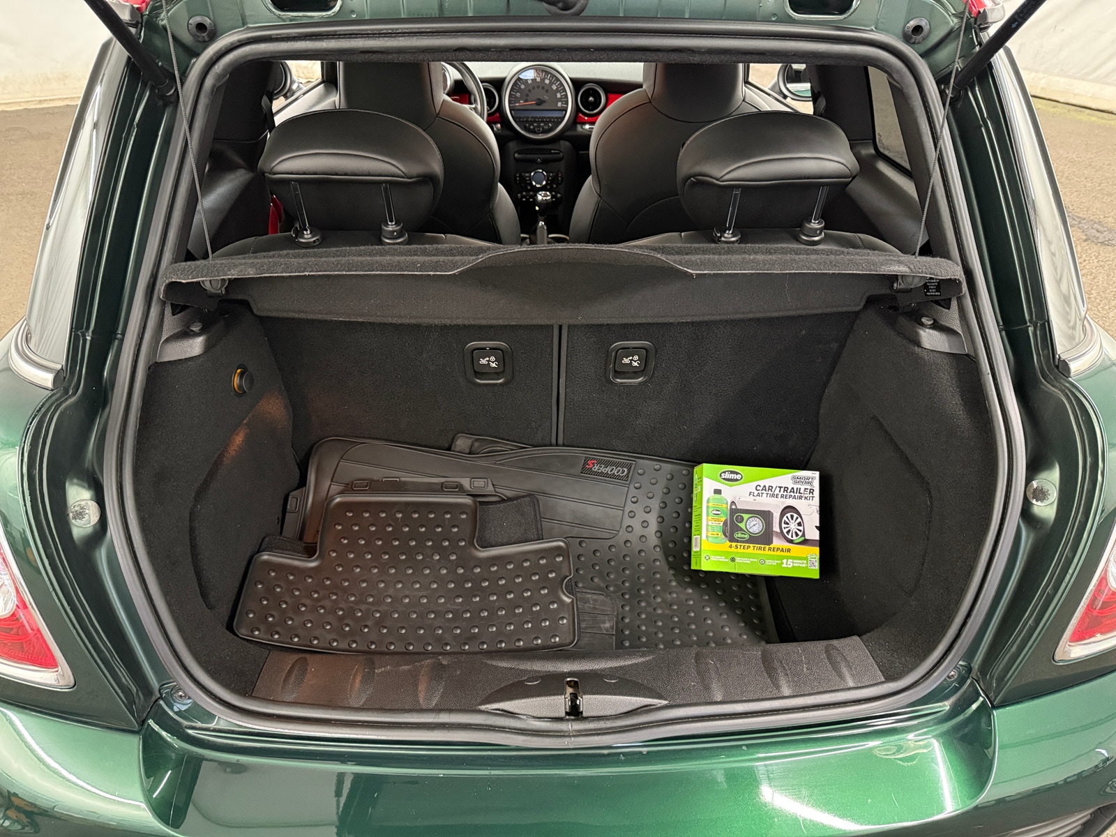 Thumbnail: 2013 MINI Cooper Hardtop - 7