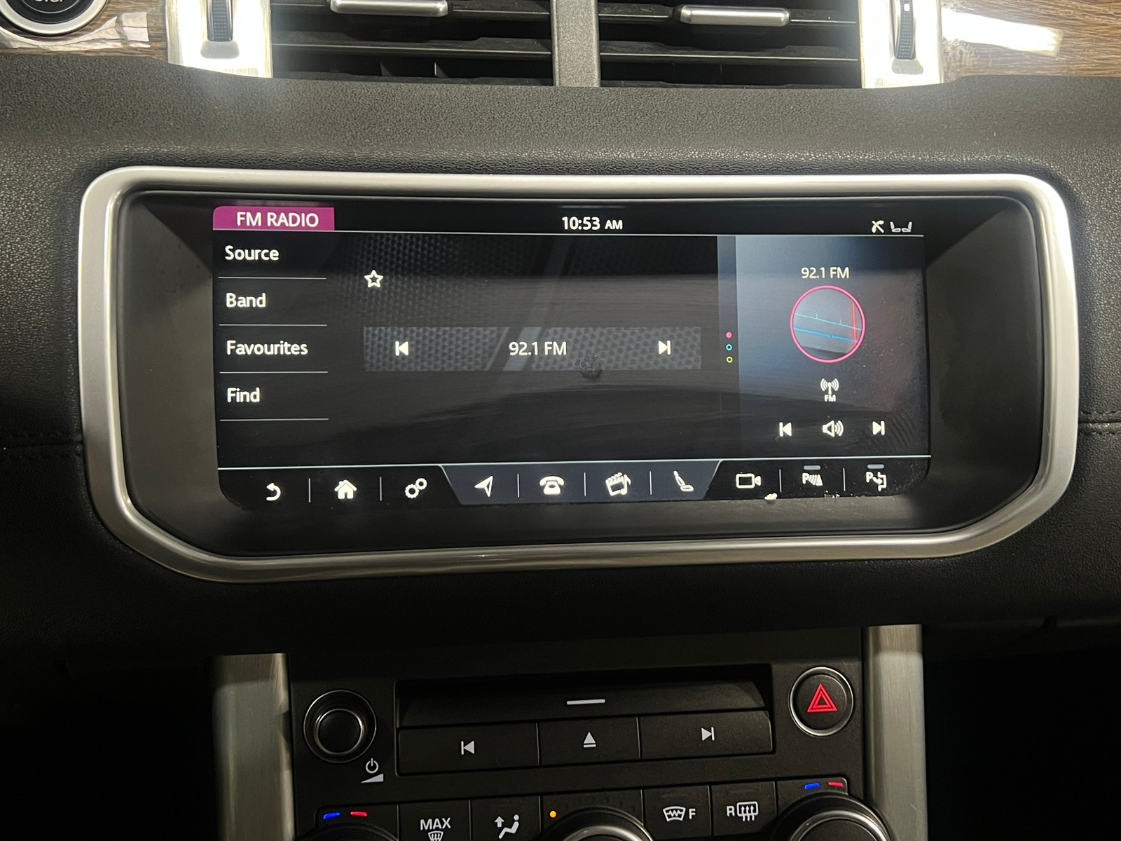 Thumbnail: 2018 Land Rover Range Rover Evoque - 3