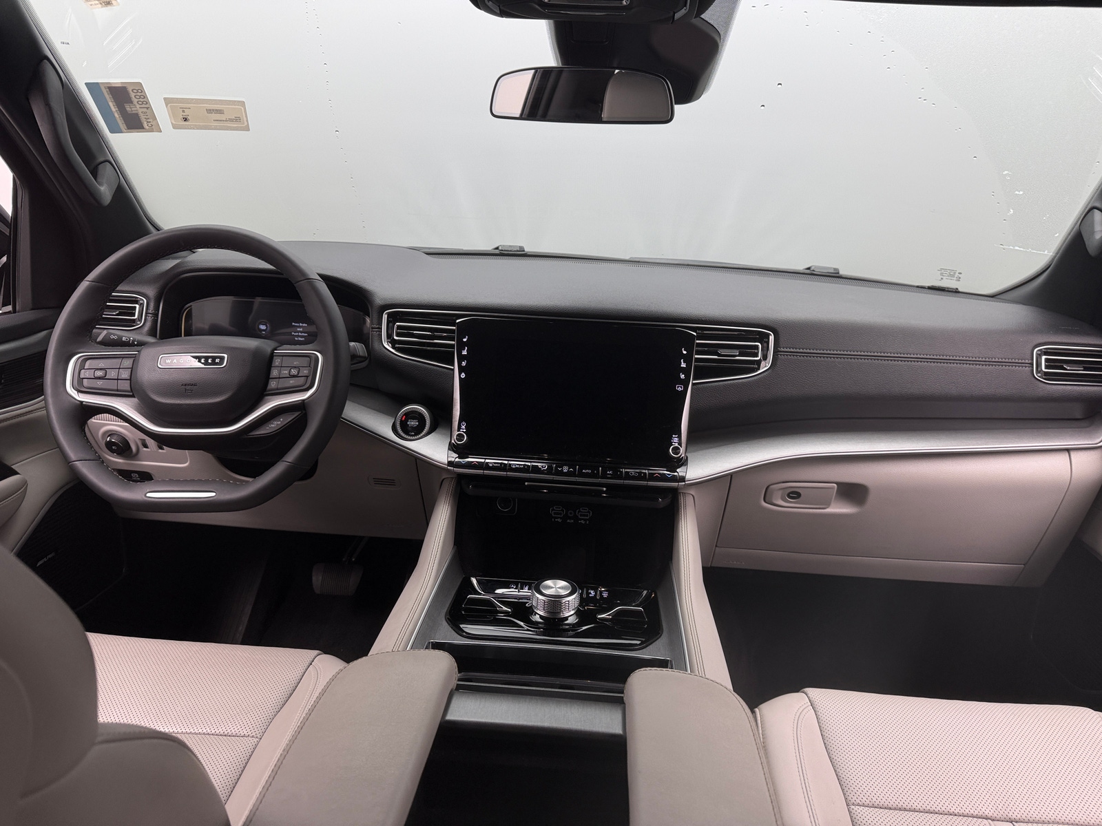 Thumbnail: 2025 Jeep Wagoneer - 2