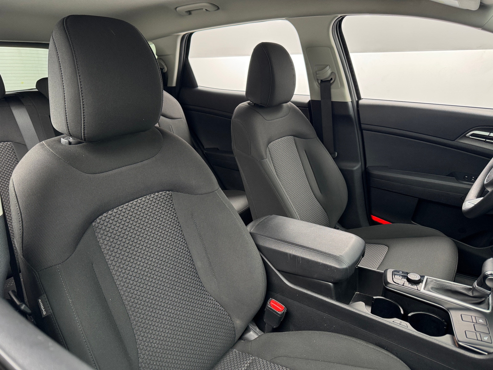 Thumbnail: 2025 Kia Sportage - 2