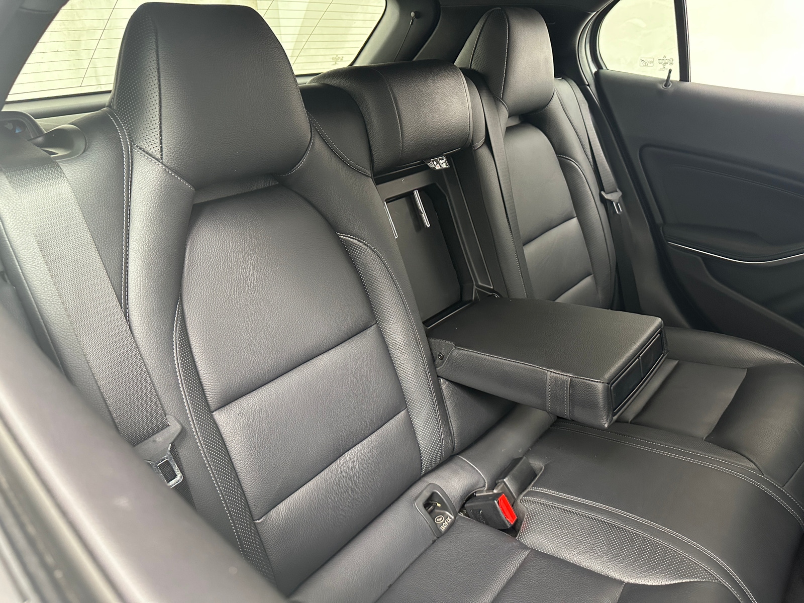 Thumbnail: 2016 Mercedes-Benz GLA - 5