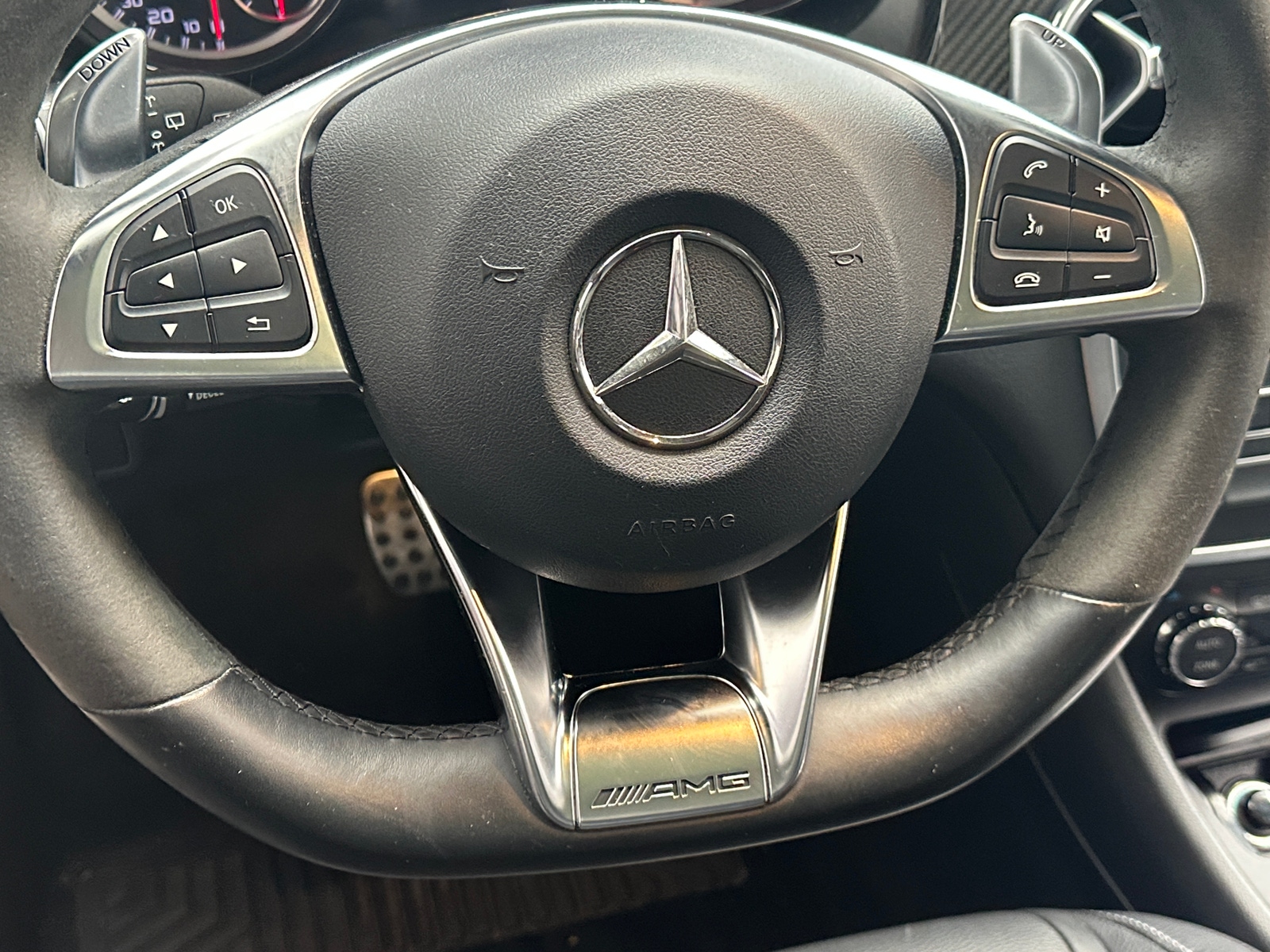 Thumbnail: 2016 Mercedes-Benz GLA - 4