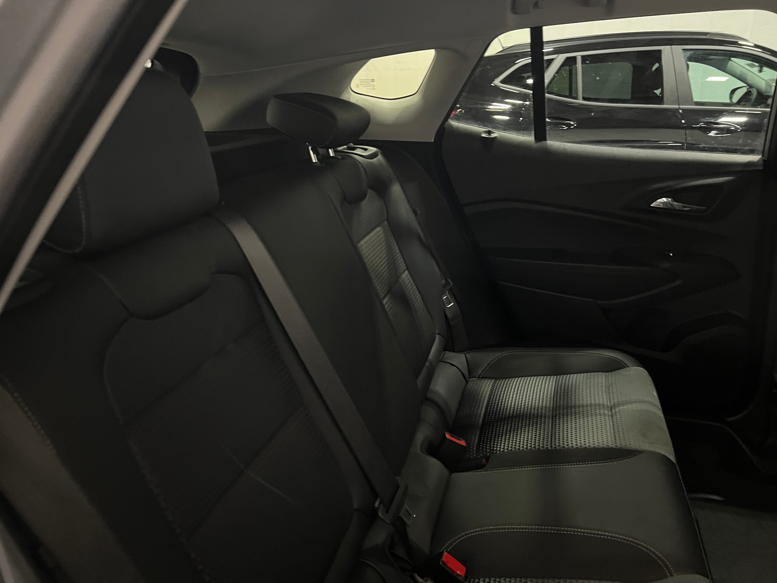 Thumbnail: 2025 Chevrolet Trax - 6