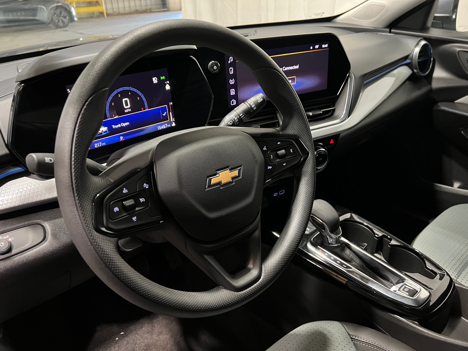 Thumbnail: 2025 Chevrolet Trax - 5