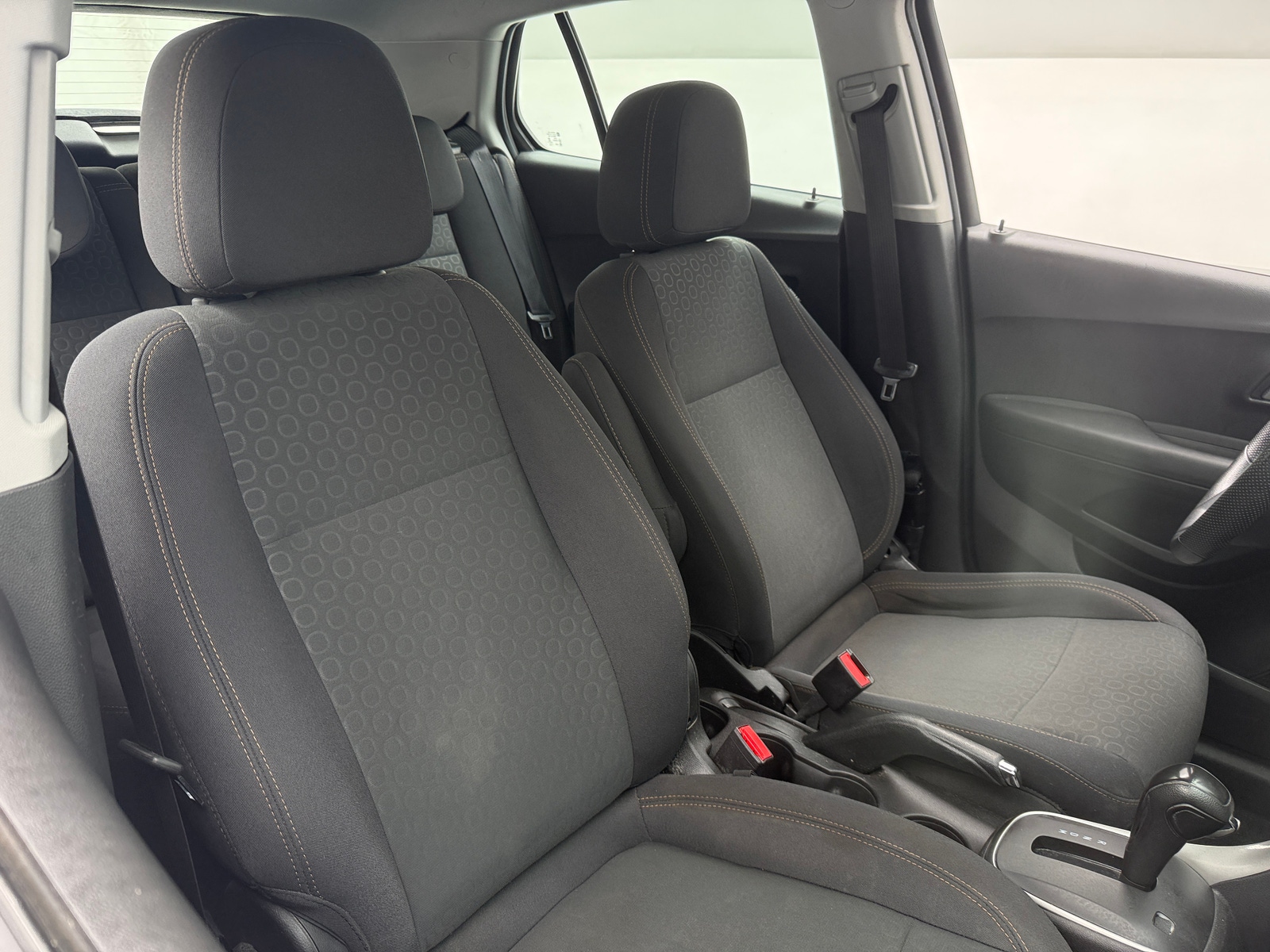 Thumbnail: 2018 Chevrolet Trax - 2