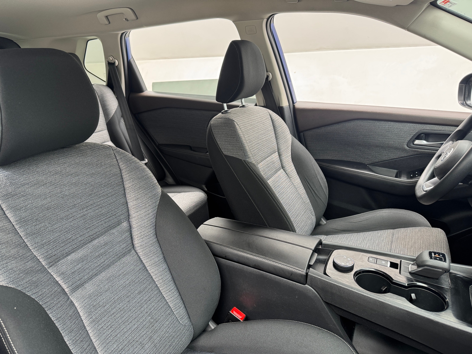 Thumbnail: 2021 Nissan Rogue - 2