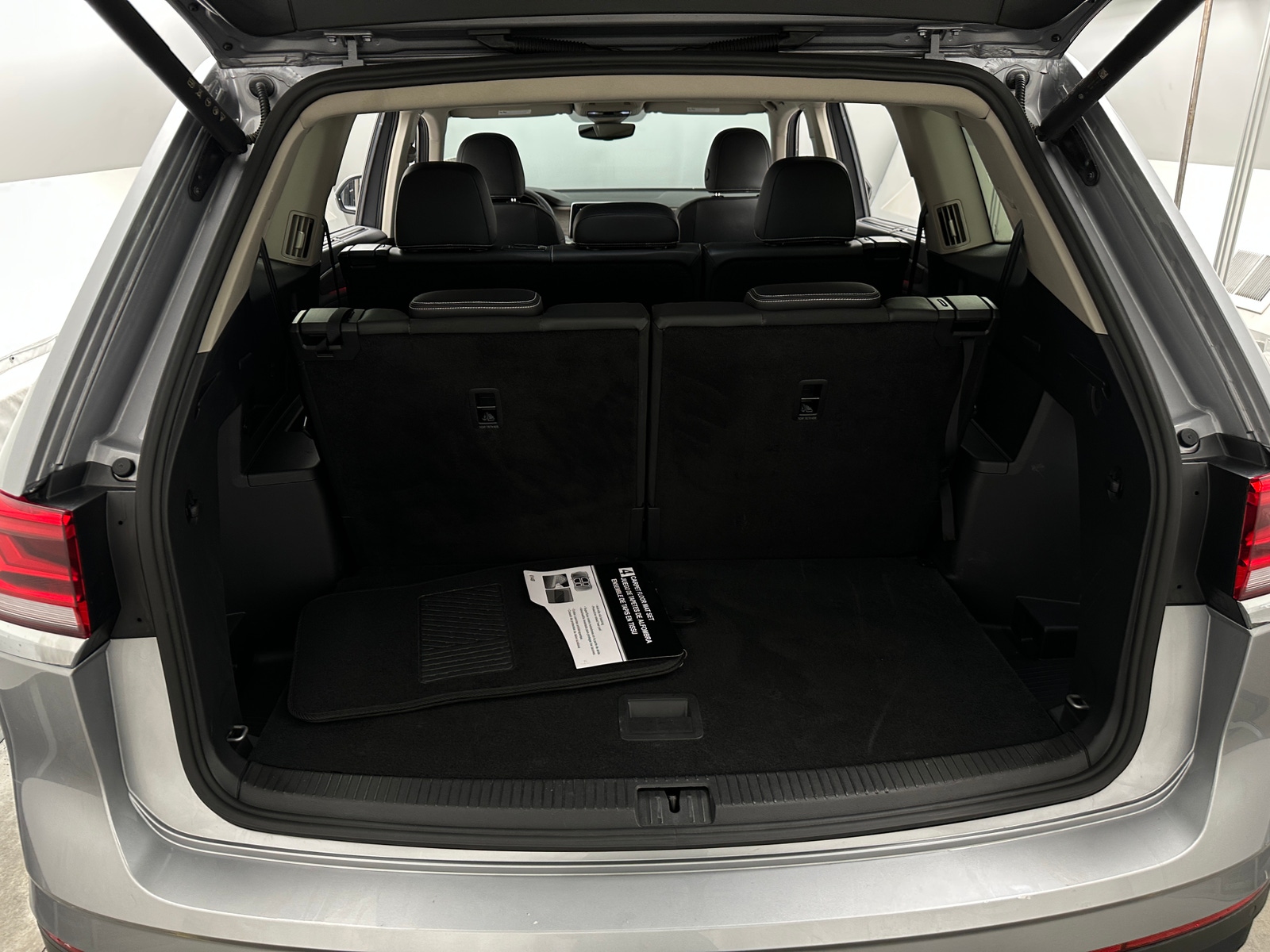 Thumbnail: 2025 Volkswagen Atlas - 6