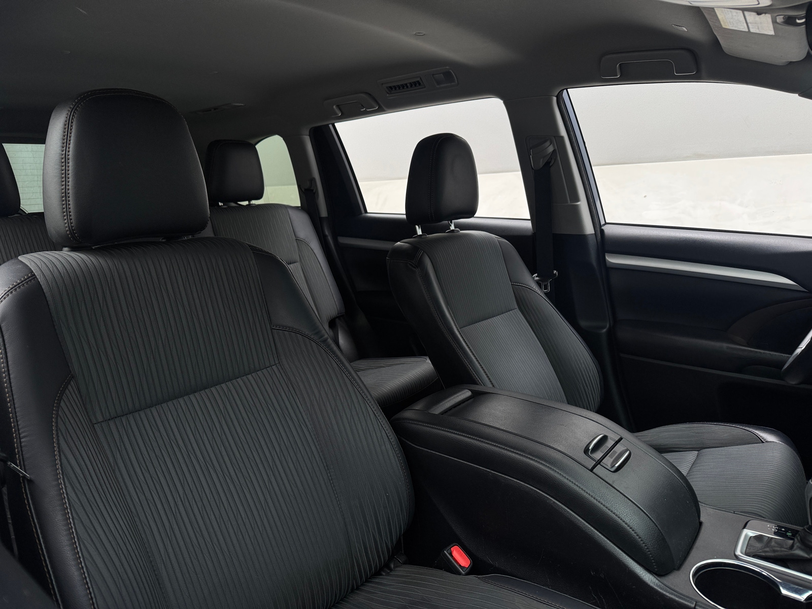 Thumbnail: 2018 Toyota Highlander - 2