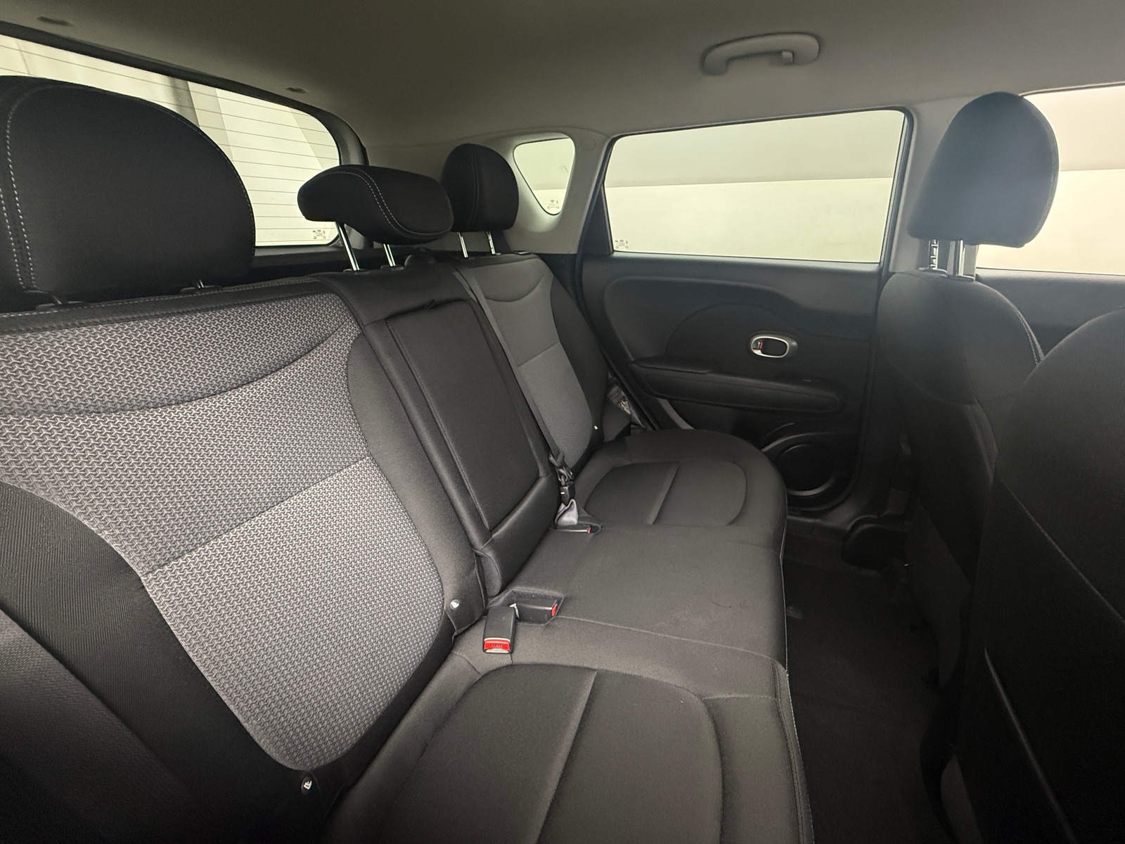 Thumbnail: 2017 Kia Soul - 6