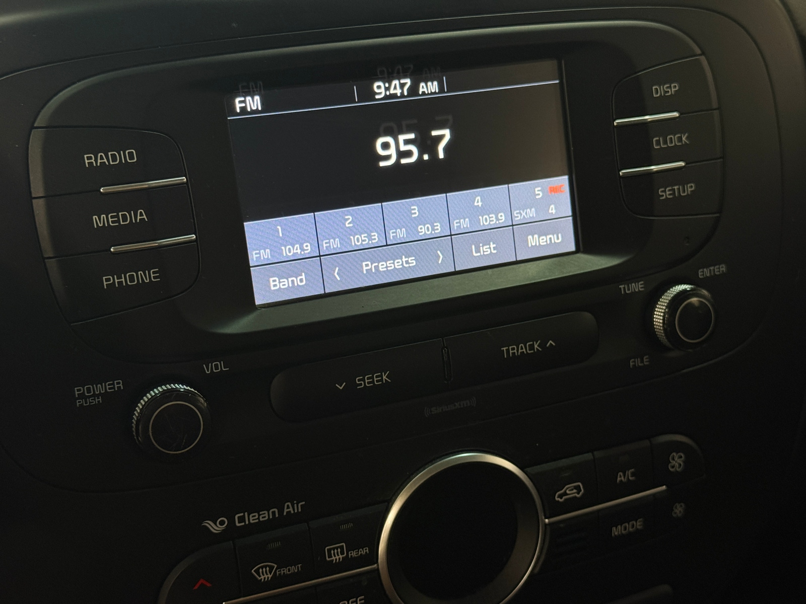 Thumbnail: 2017 Kia Soul - 4