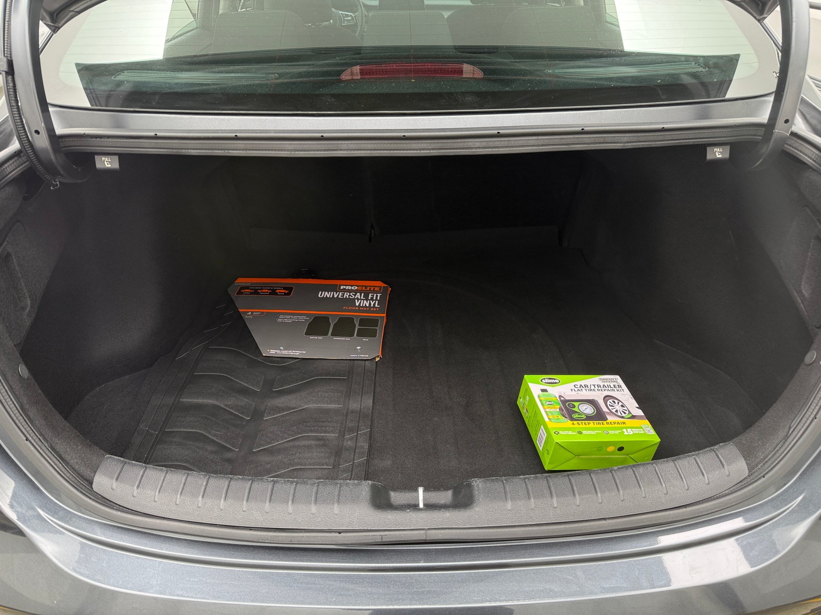 Thumbnail: 2024 Kia Forte - 7