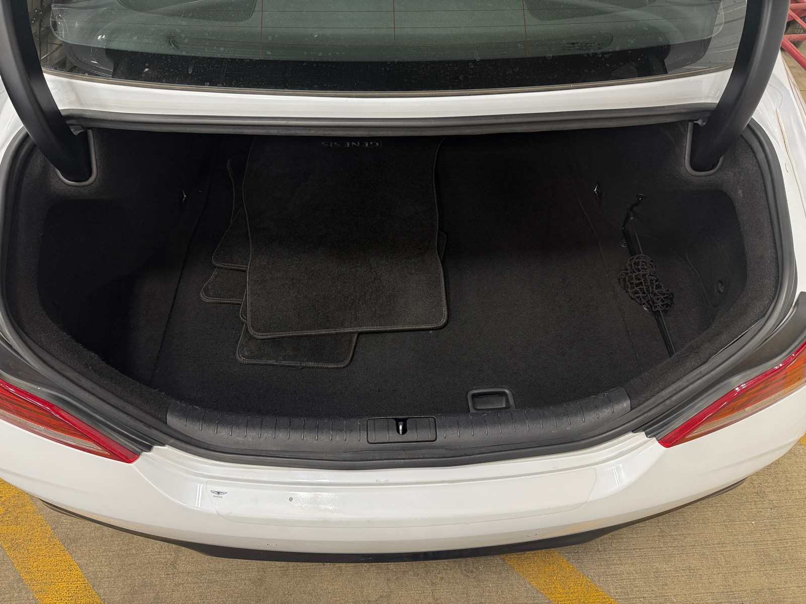 Thumbnail: 2019 Genesis G70 - 6