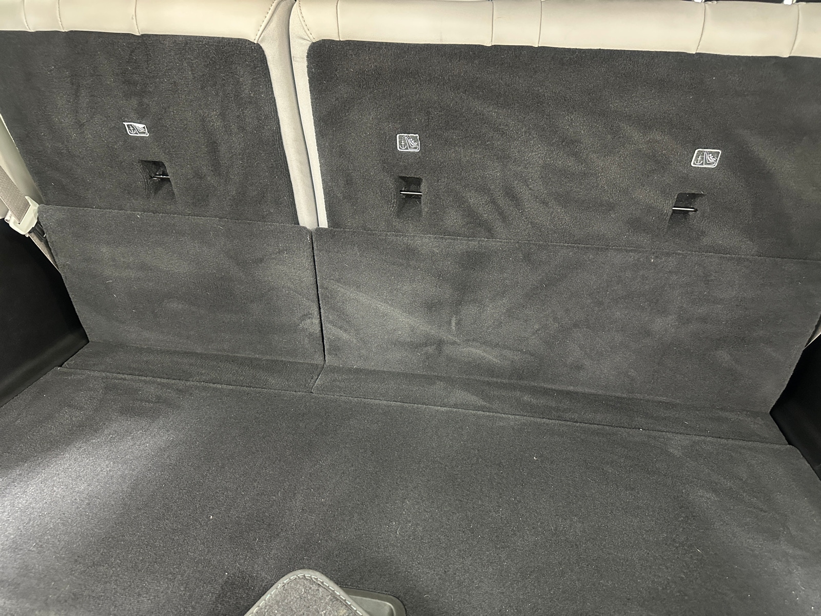 Thumbnail: 2023 Jeep Wagoneer - 6