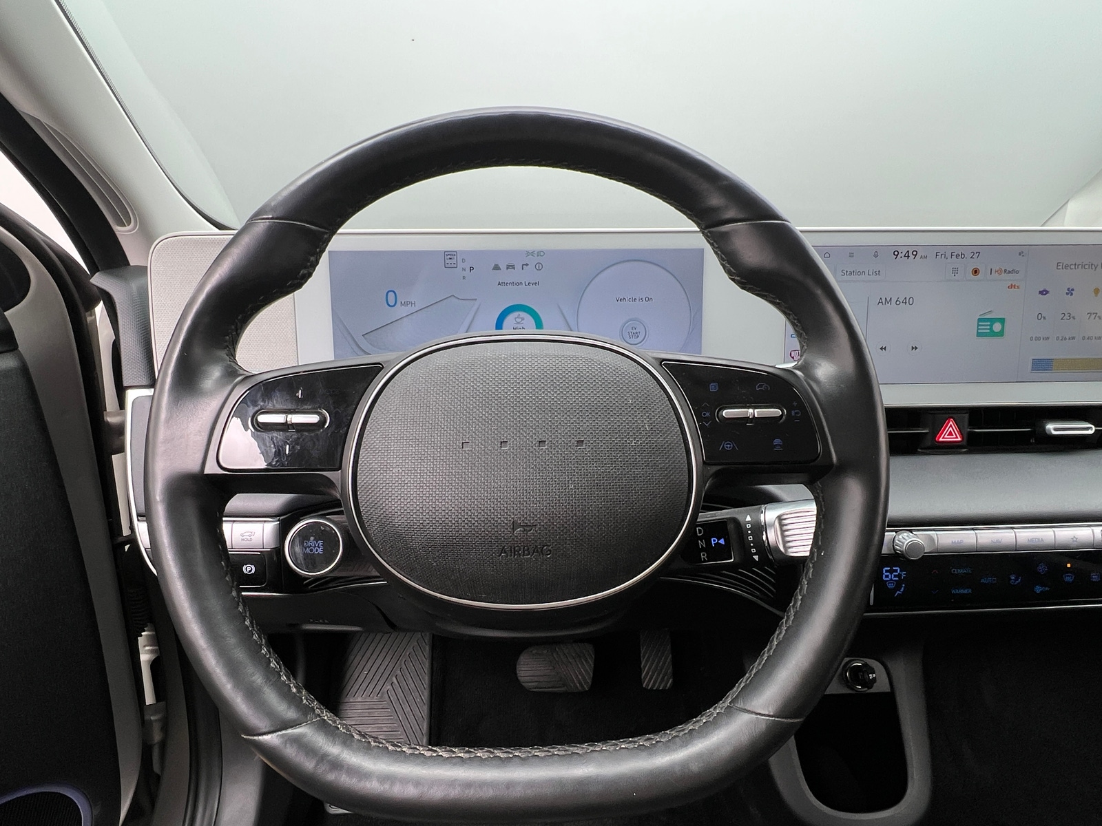 Thumbnail: 2023 Hyundai Ioniq 5 - 4