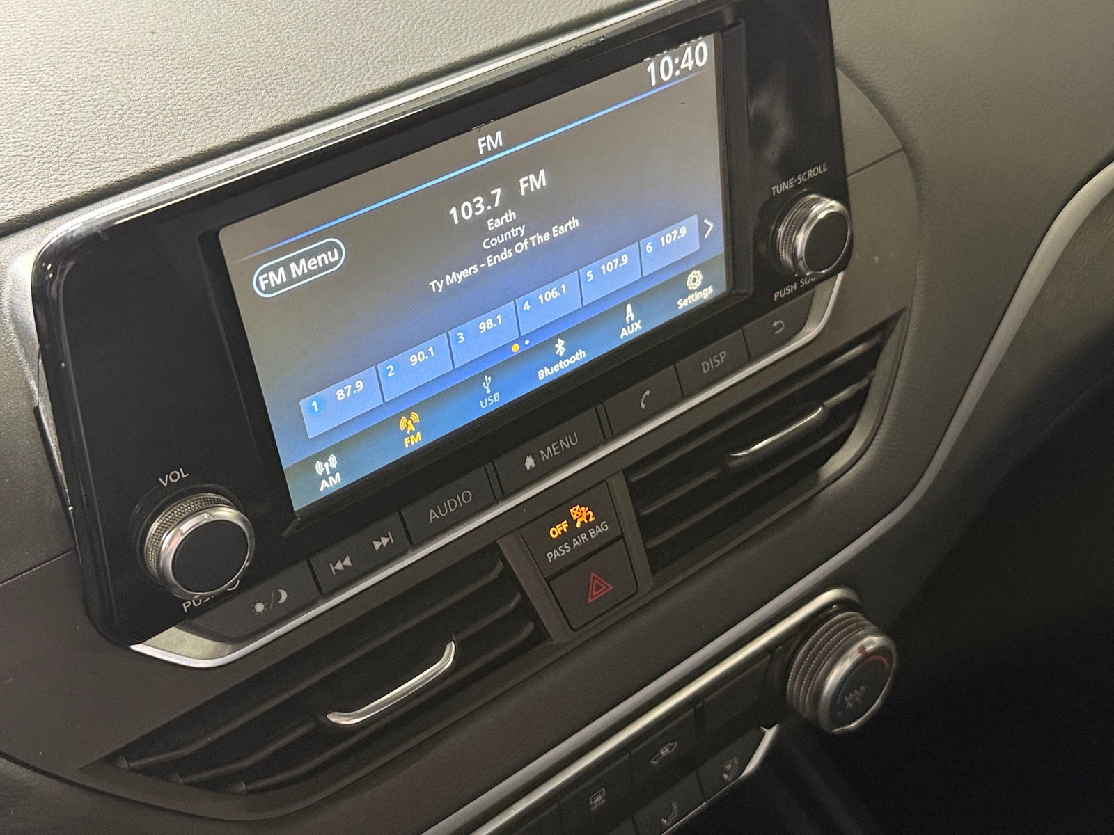 Thumbnail: 2022 Nissan Altima - 4