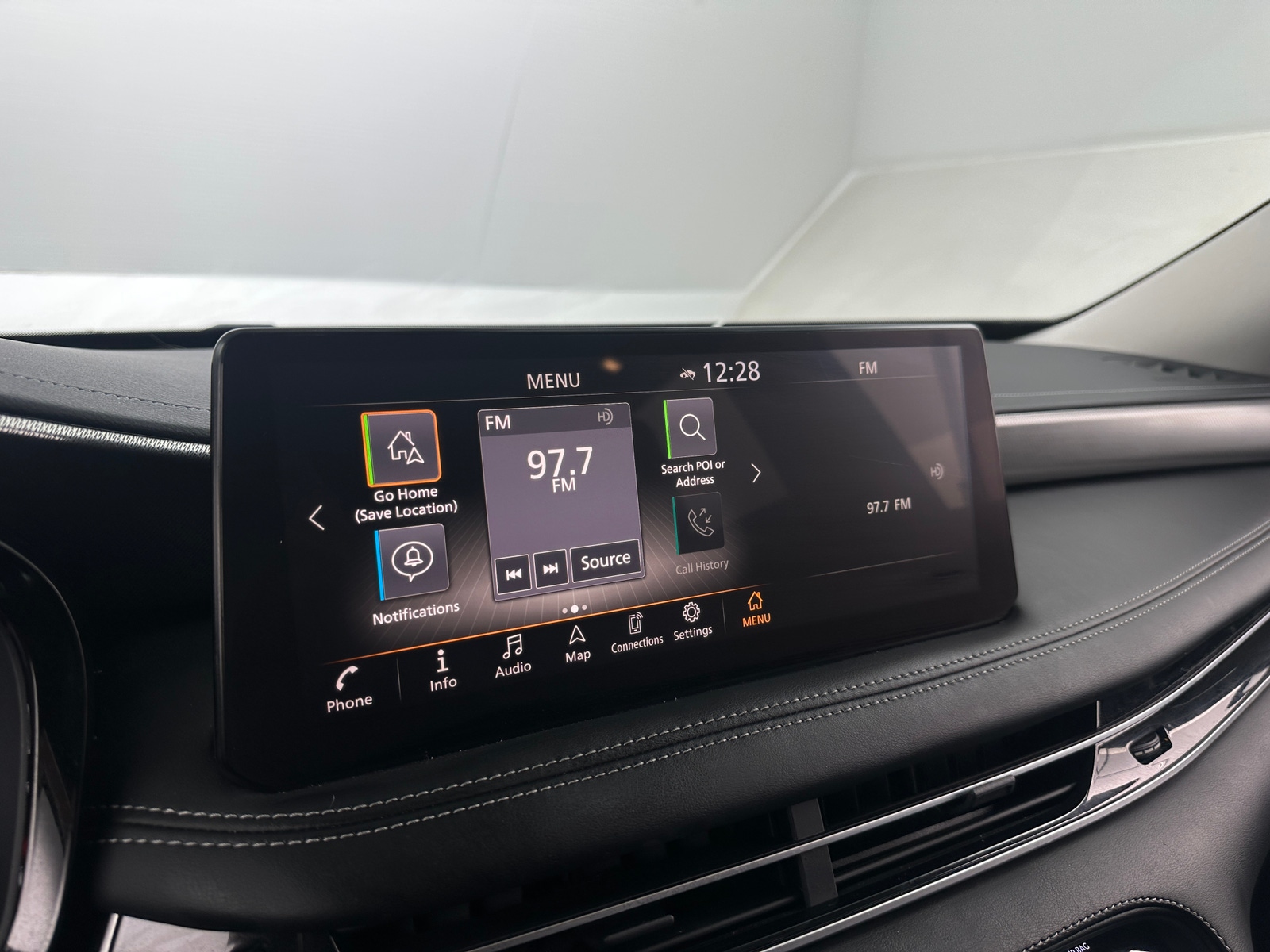 Thumbnail: 2023 INFINITI QX60 - 3