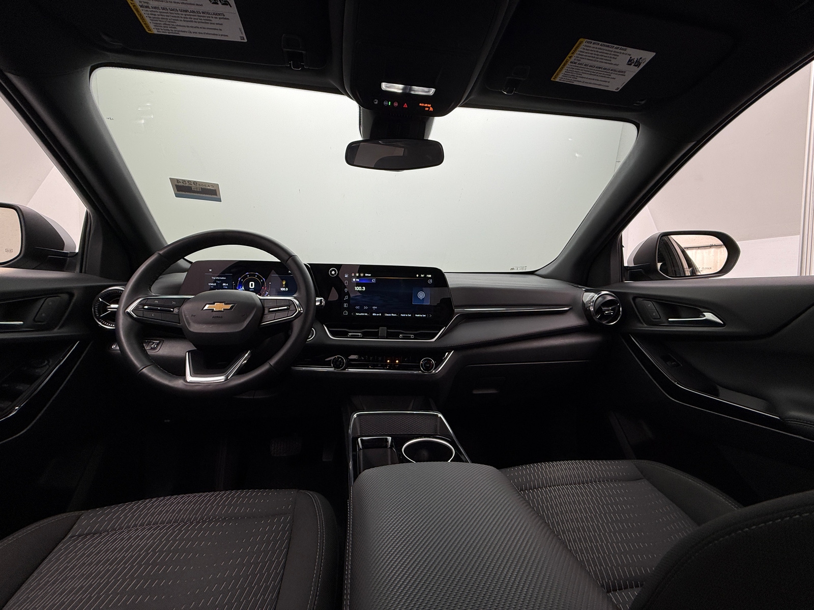 Thumbnail: 2025 Chevrolet Equinox - 3