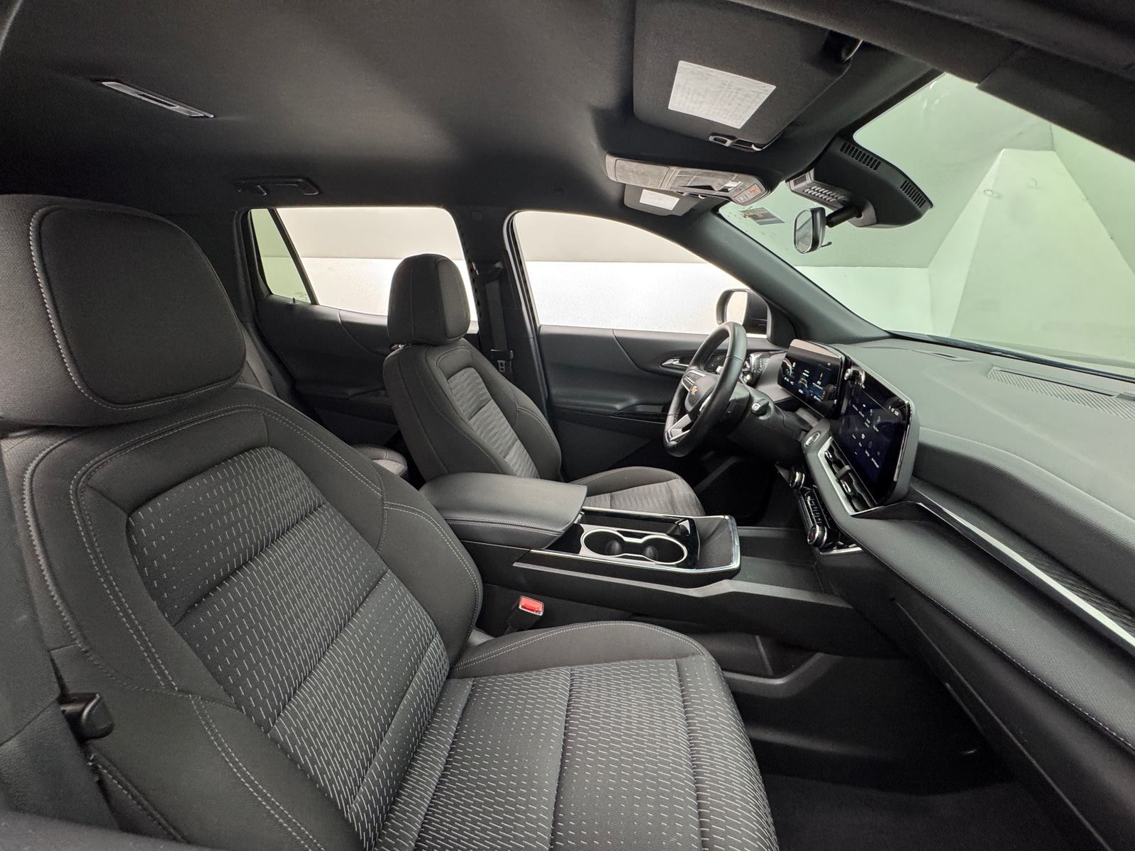 Thumbnail: 2025 Chevrolet Equinox - 2