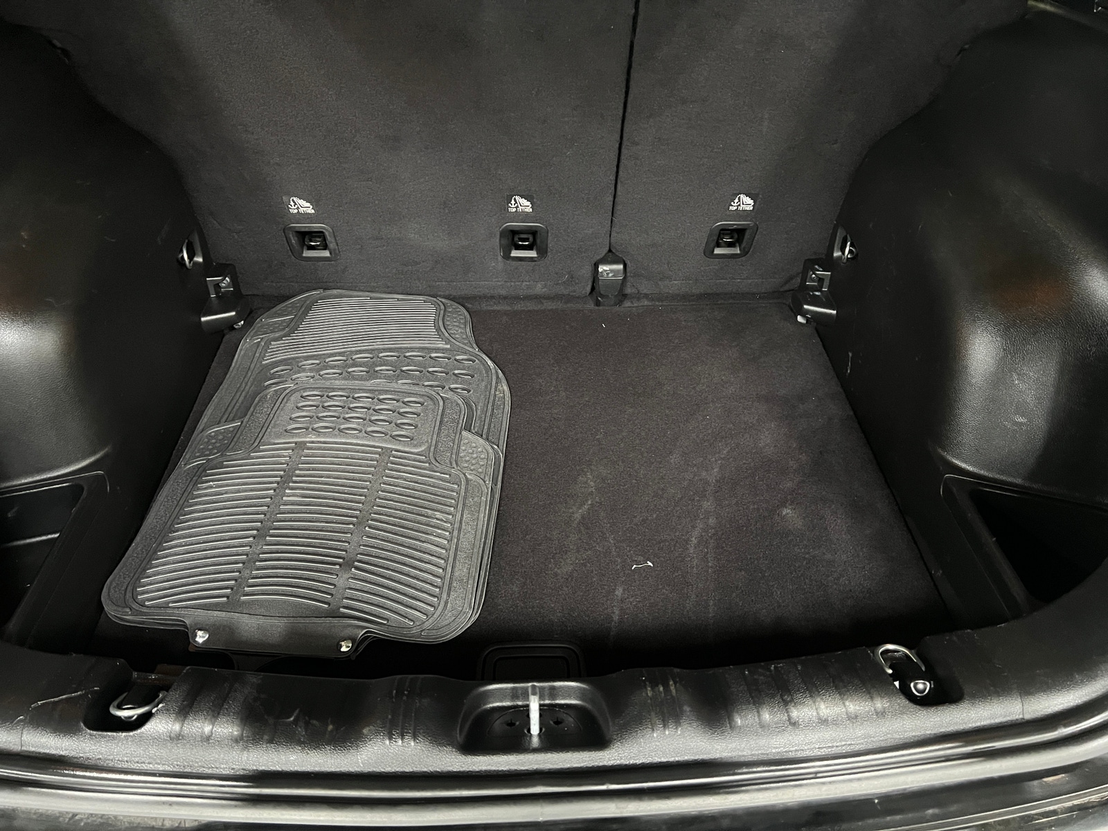 Thumbnail: 2022 Jeep Compass - 6