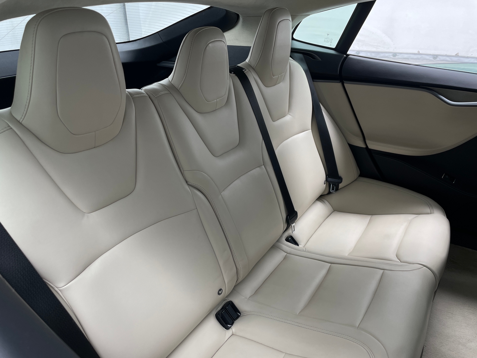 Thumbnail: 2018 Tesla Model S - 5