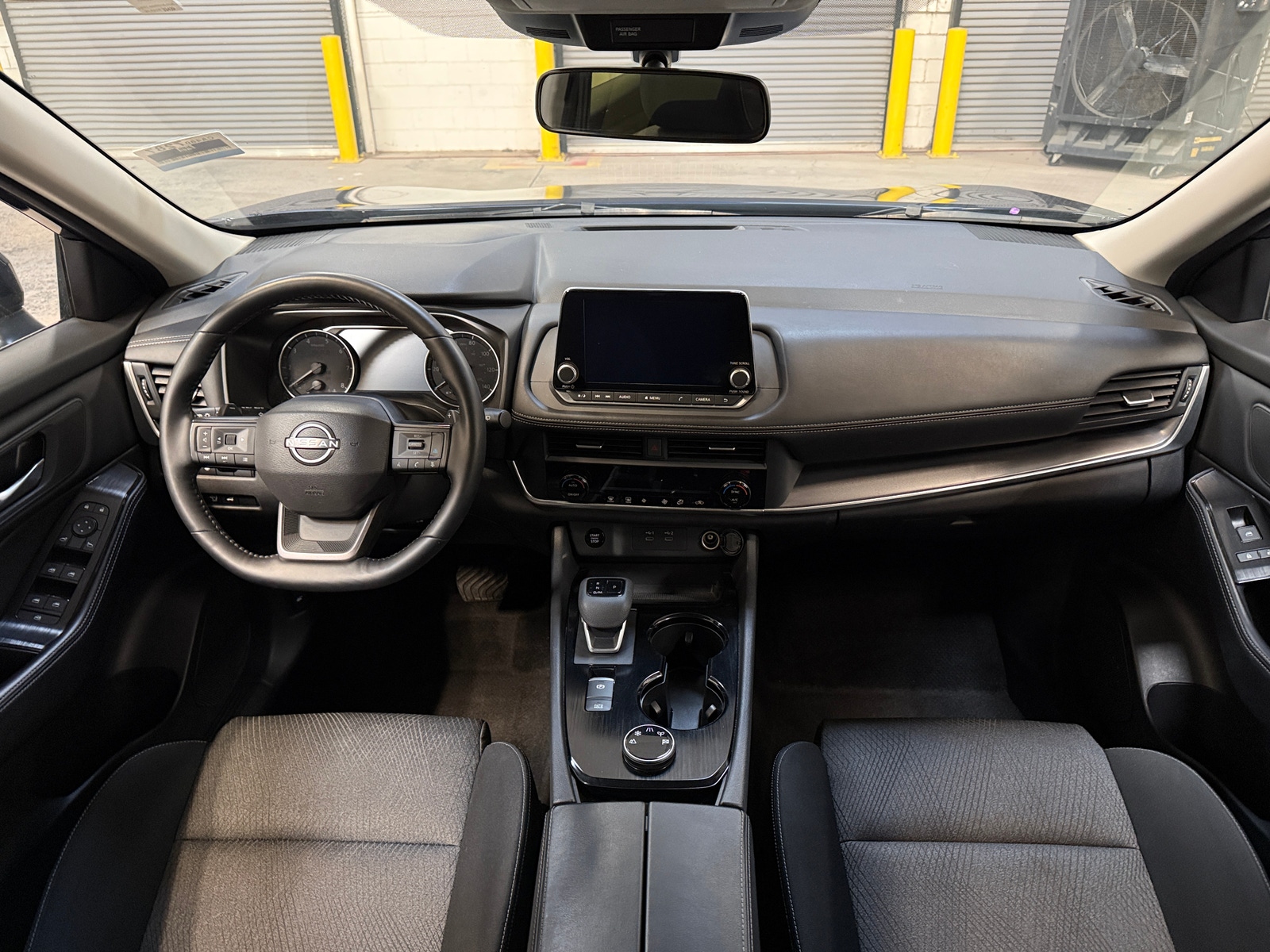 Thumbnail: 2025 Nissan Rogue - 3