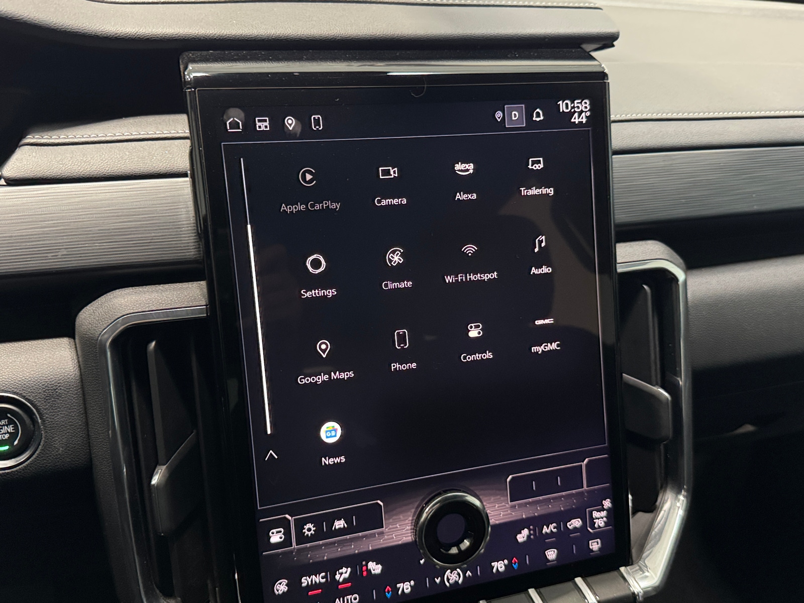 Thumbnail: 2024 GMC Acadia - 3