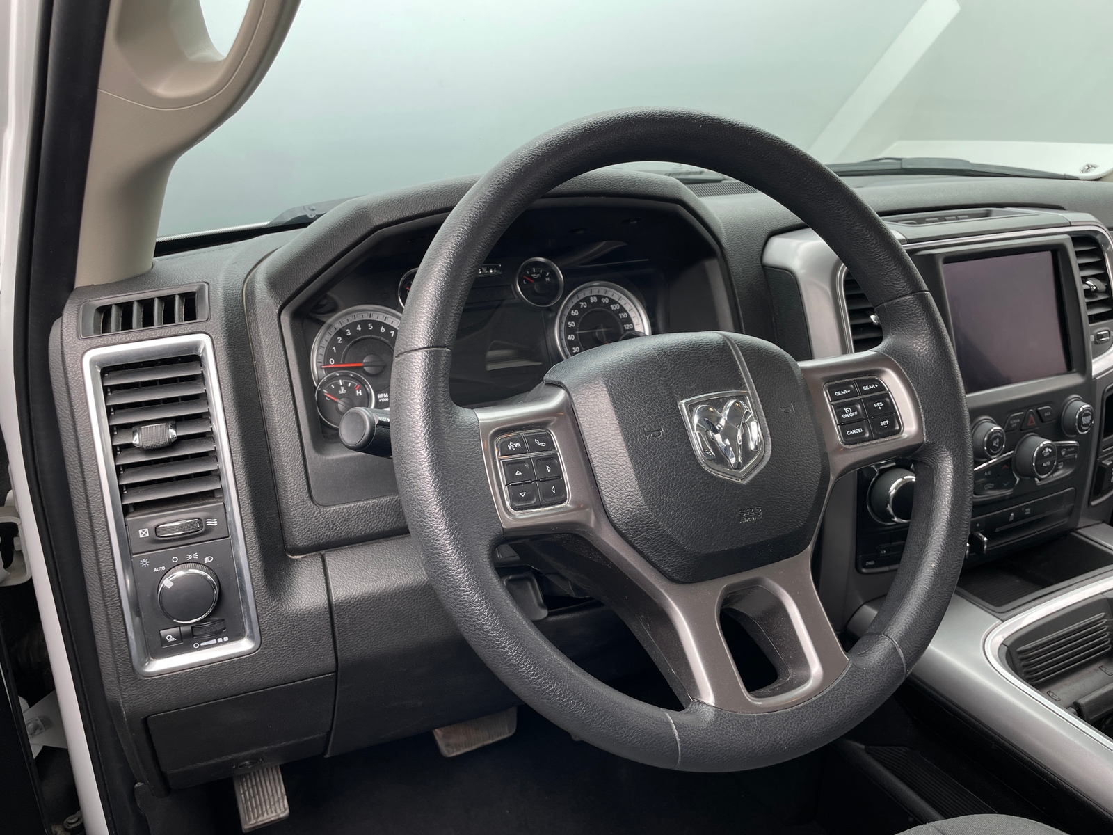 Thumbnail: 2023 RAM 1500 Classic - 5