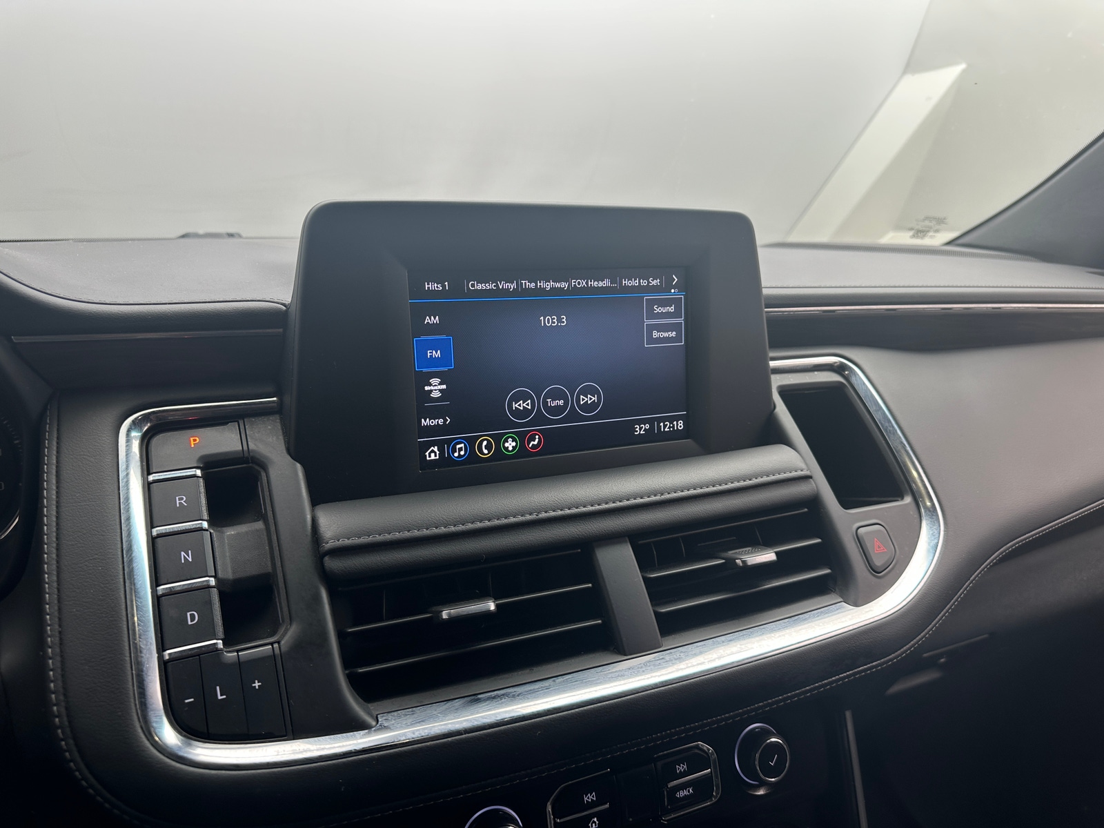 Thumbnail: 2023 Chevrolet Tahoe - 4