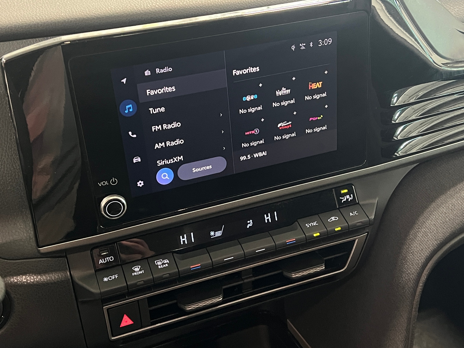 Thumbnail: 2025 Toyota Camry - 4