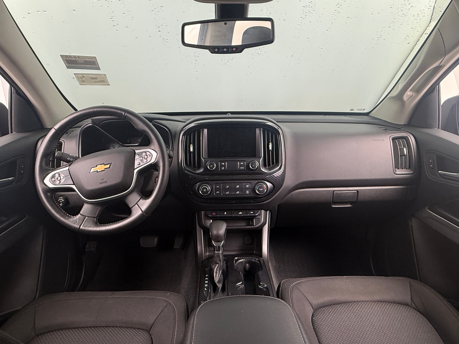 Thumbnail: 2022 Chevrolet Colorado - 3