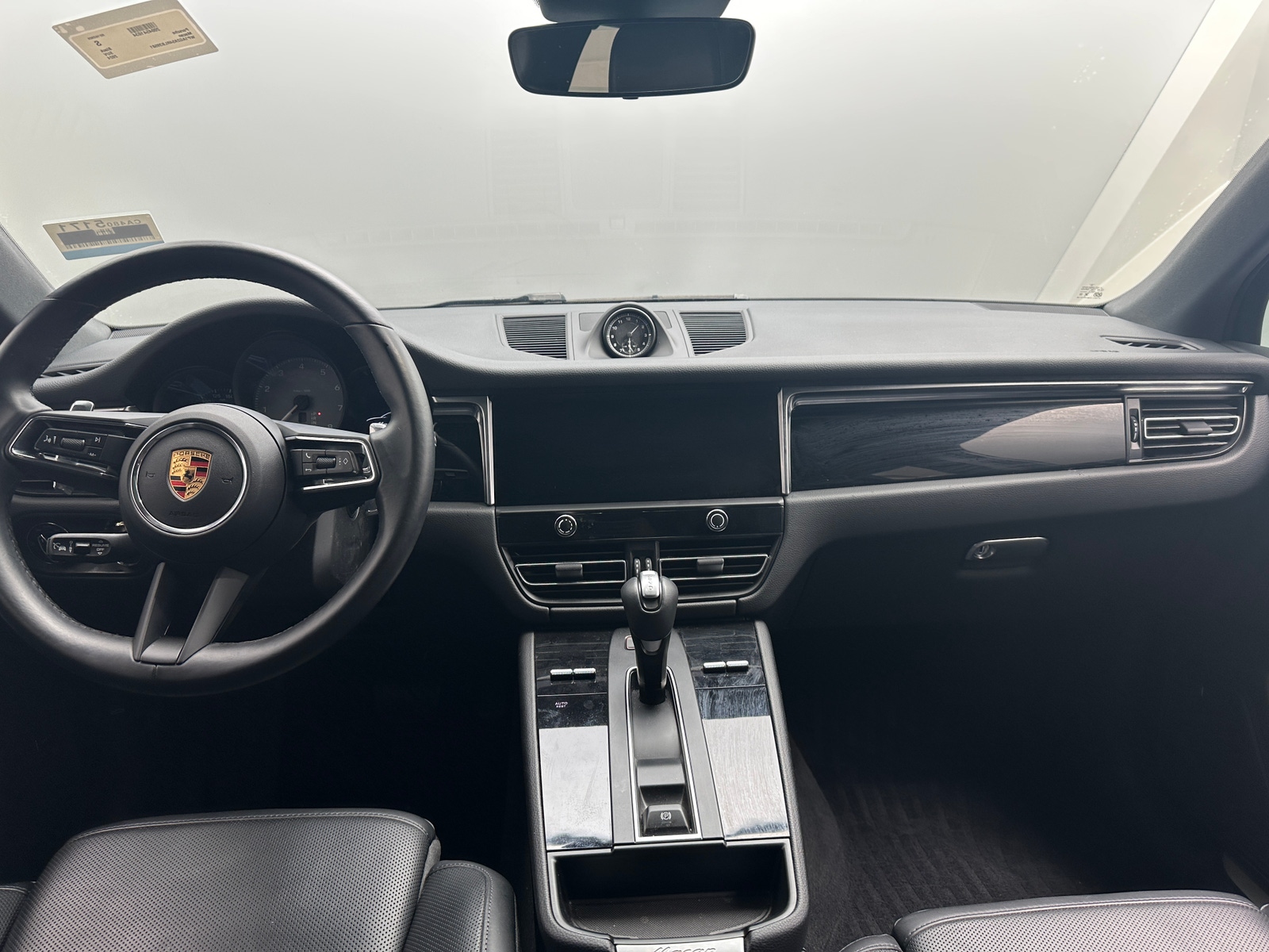 Thumbnail: 2024 Porsche Macan - 2