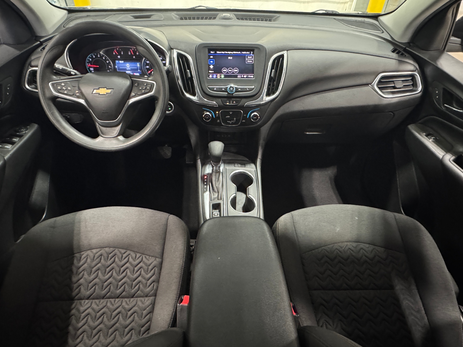 Thumbnail: 2023 Chevrolet Equinox - 3