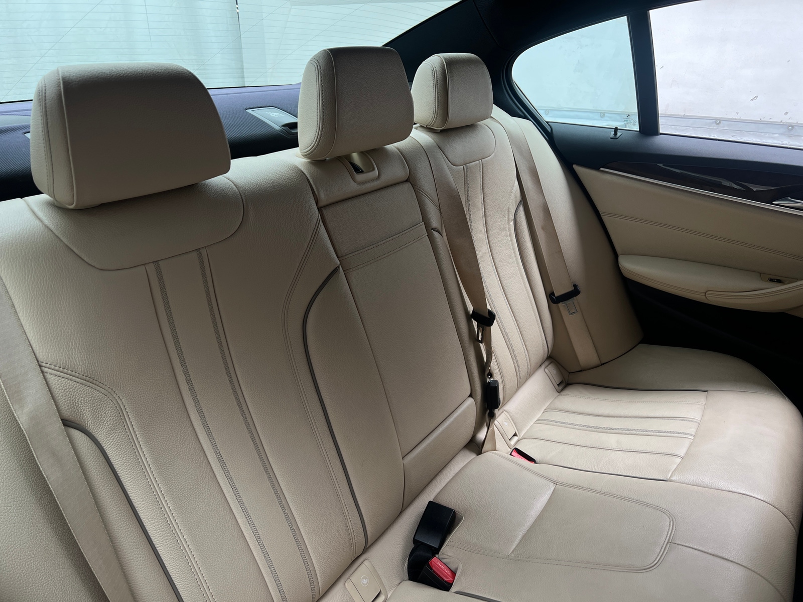 Thumbnail: 2018 BMW 5 Series - 5