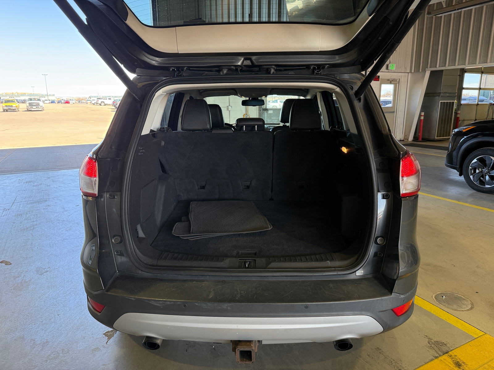 Thumbnail: 2015 Ford Escape - 6