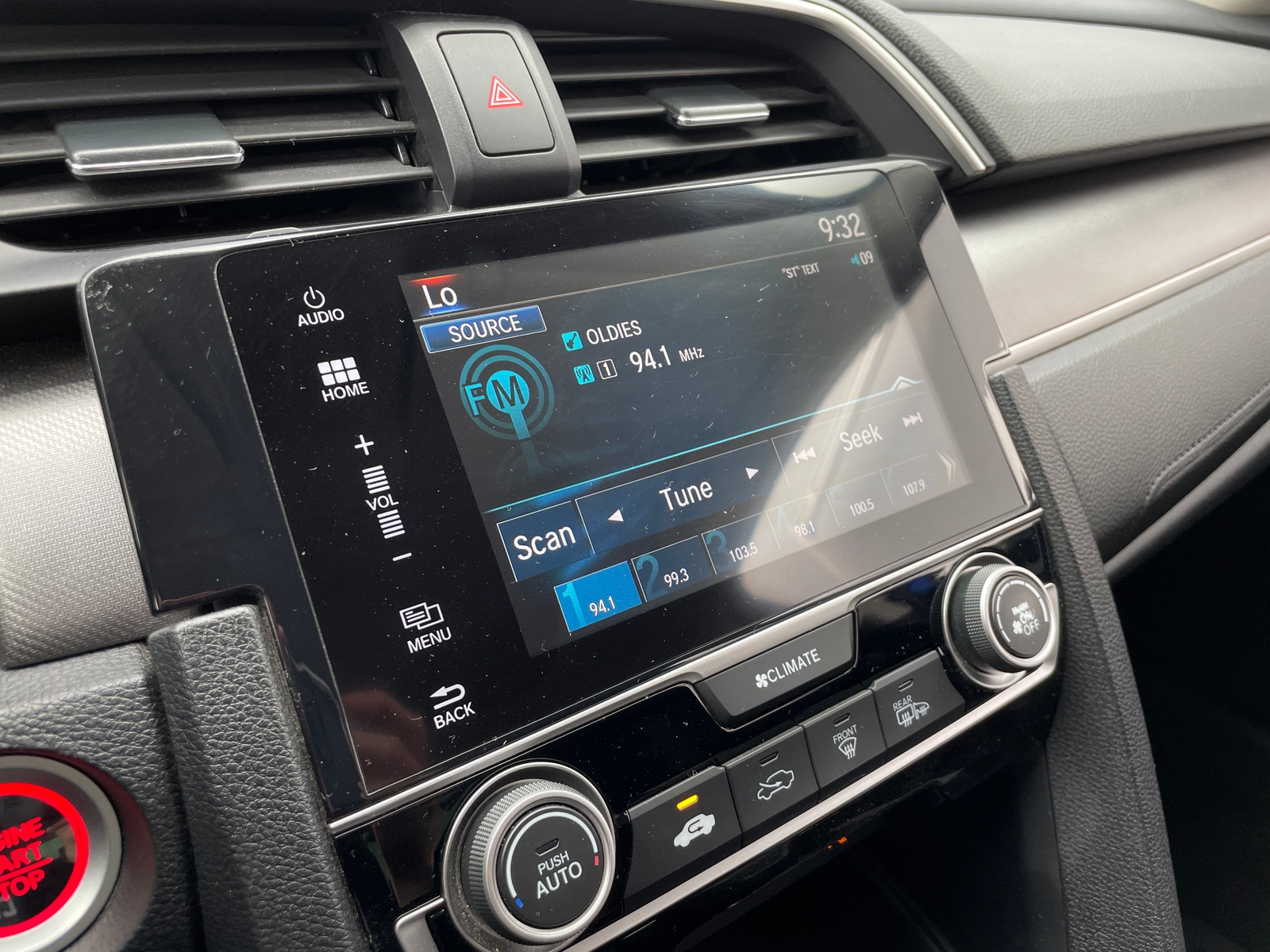 Thumbnail: 2016 Honda Civic - 4