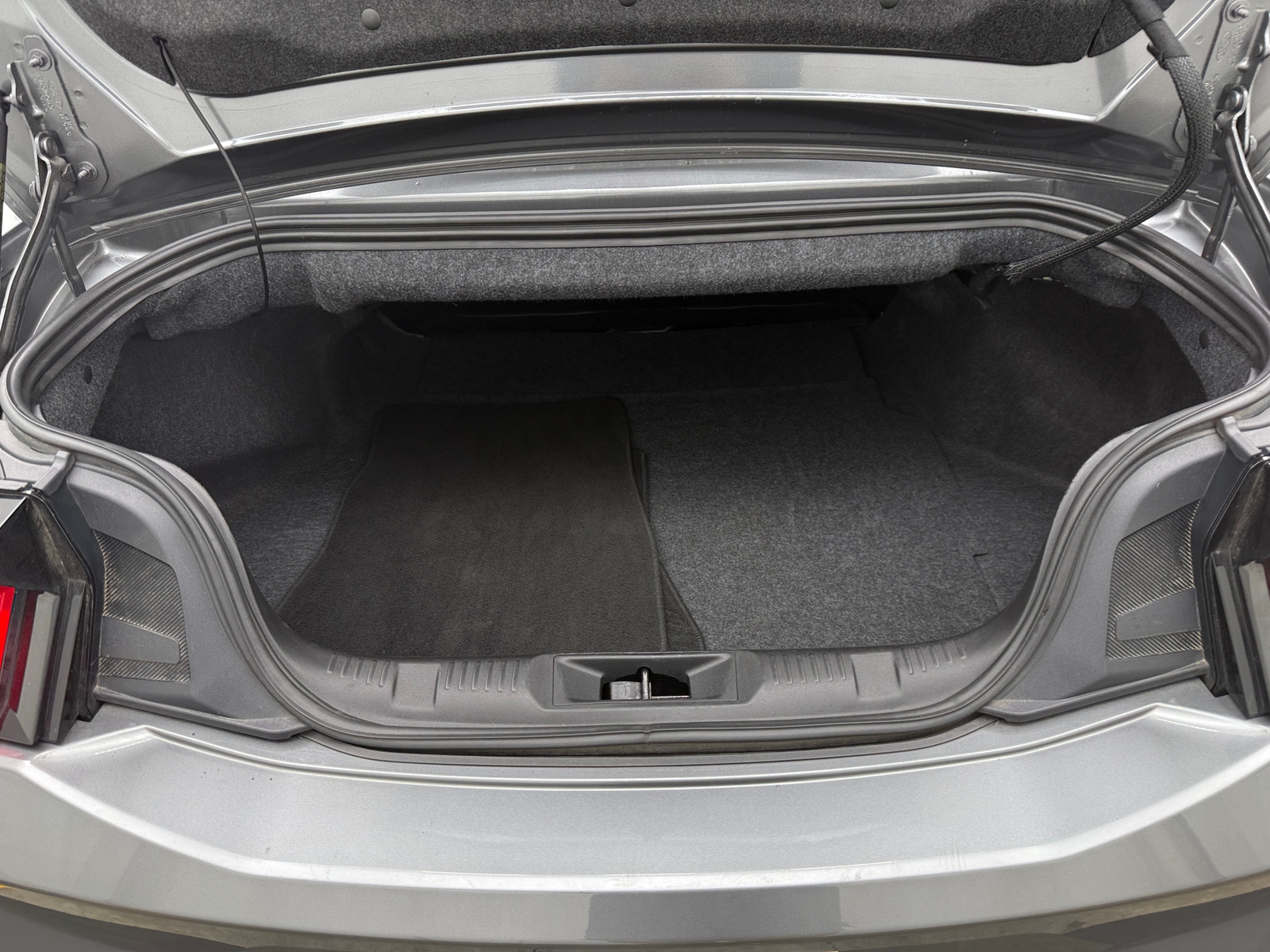 Thumbnail: 2025 Ford Mustang - 6