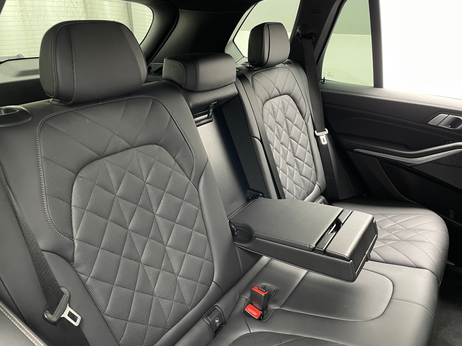 Thumbnail: 2025 BMW X5 - 5