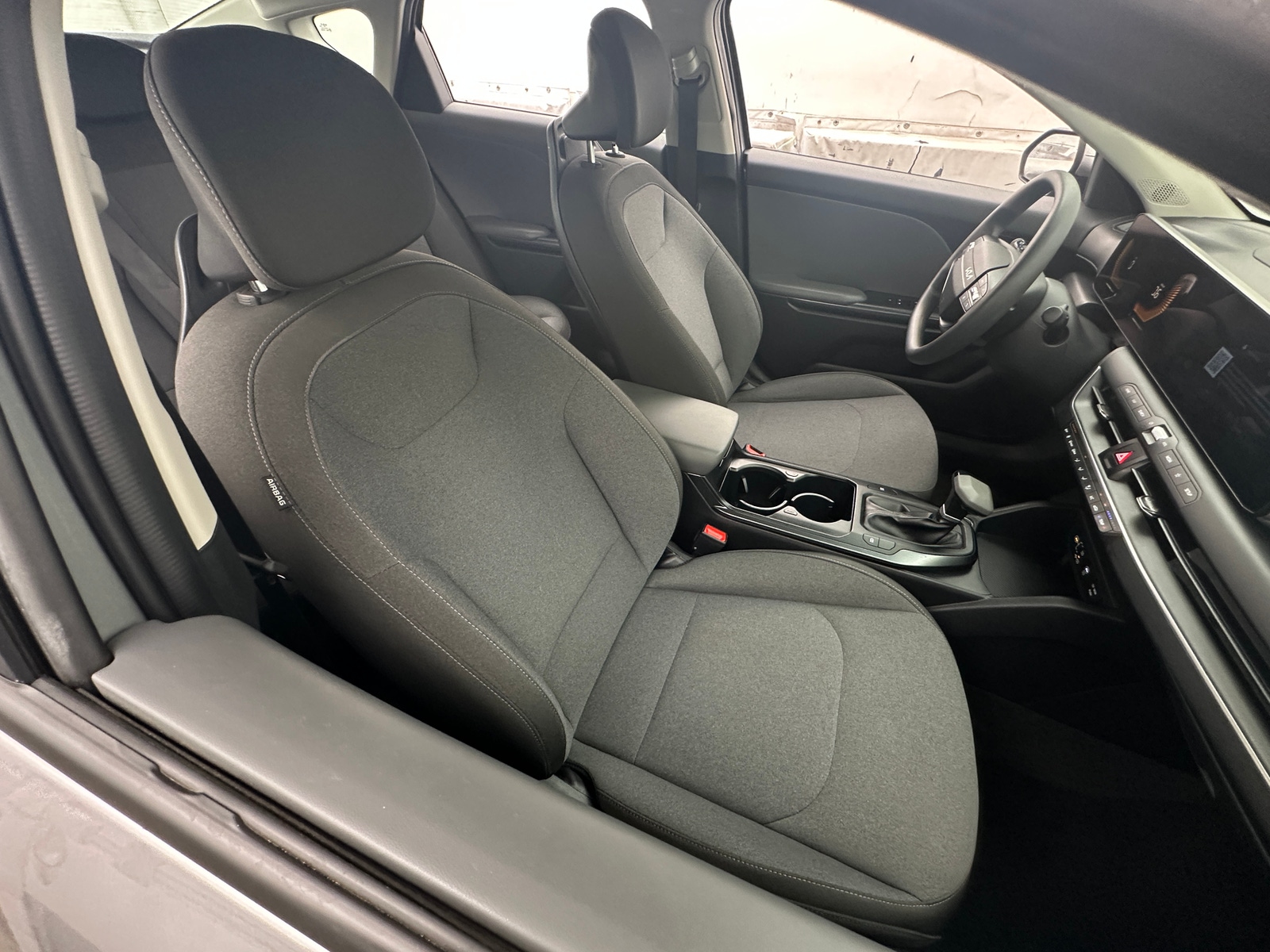 Thumbnail: 2025 Kia K4 - 2