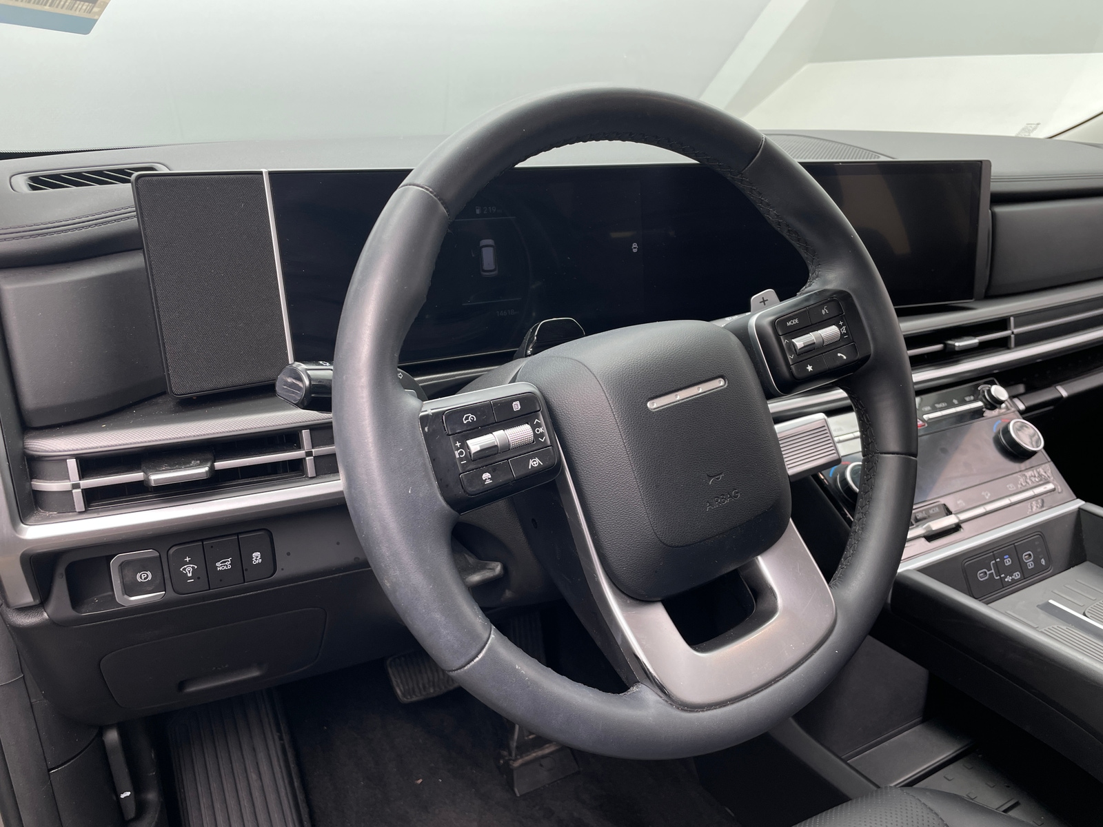 Thumbnail: 2025 Hyundai Santa Fe - 4