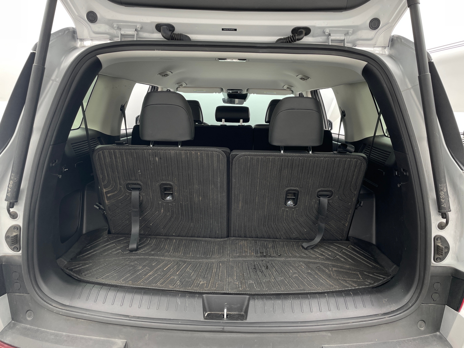 Thumbnail: 2025 Hyundai Santa Fe - 6