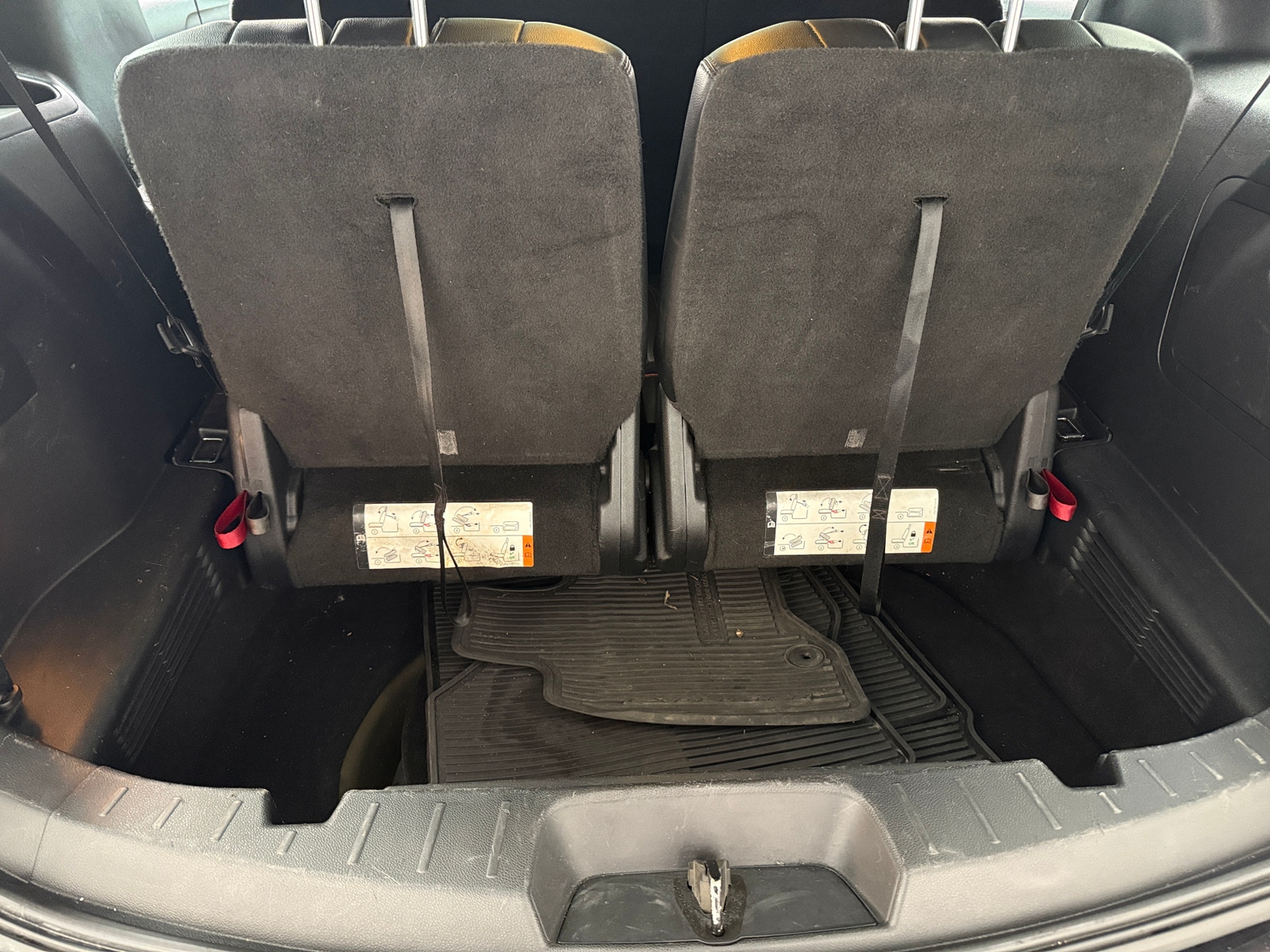 Thumbnail: 2016 Ford Explorer - 6