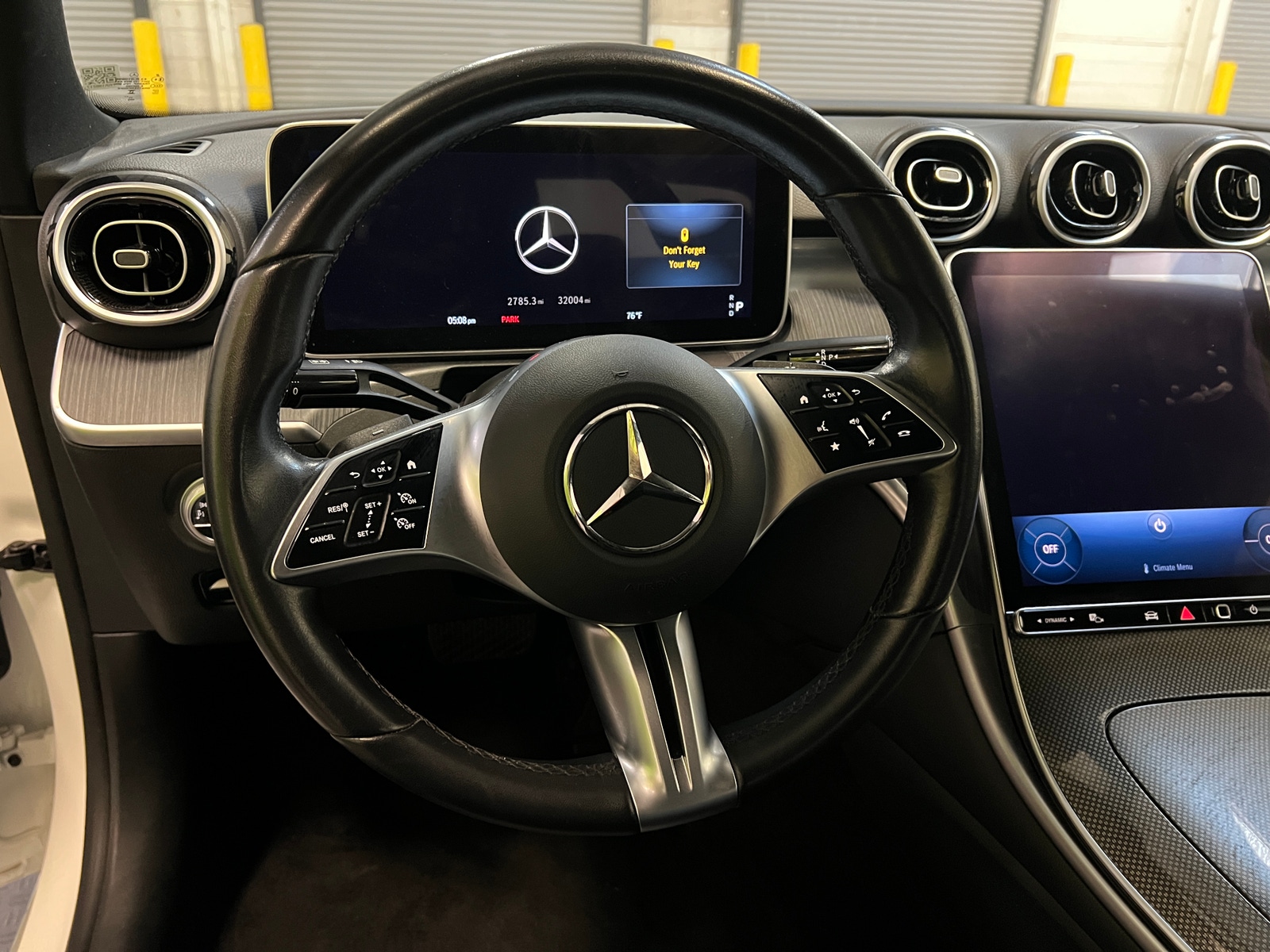 Thumbnail: 2024 Mercedes-Benz C-Class - 4